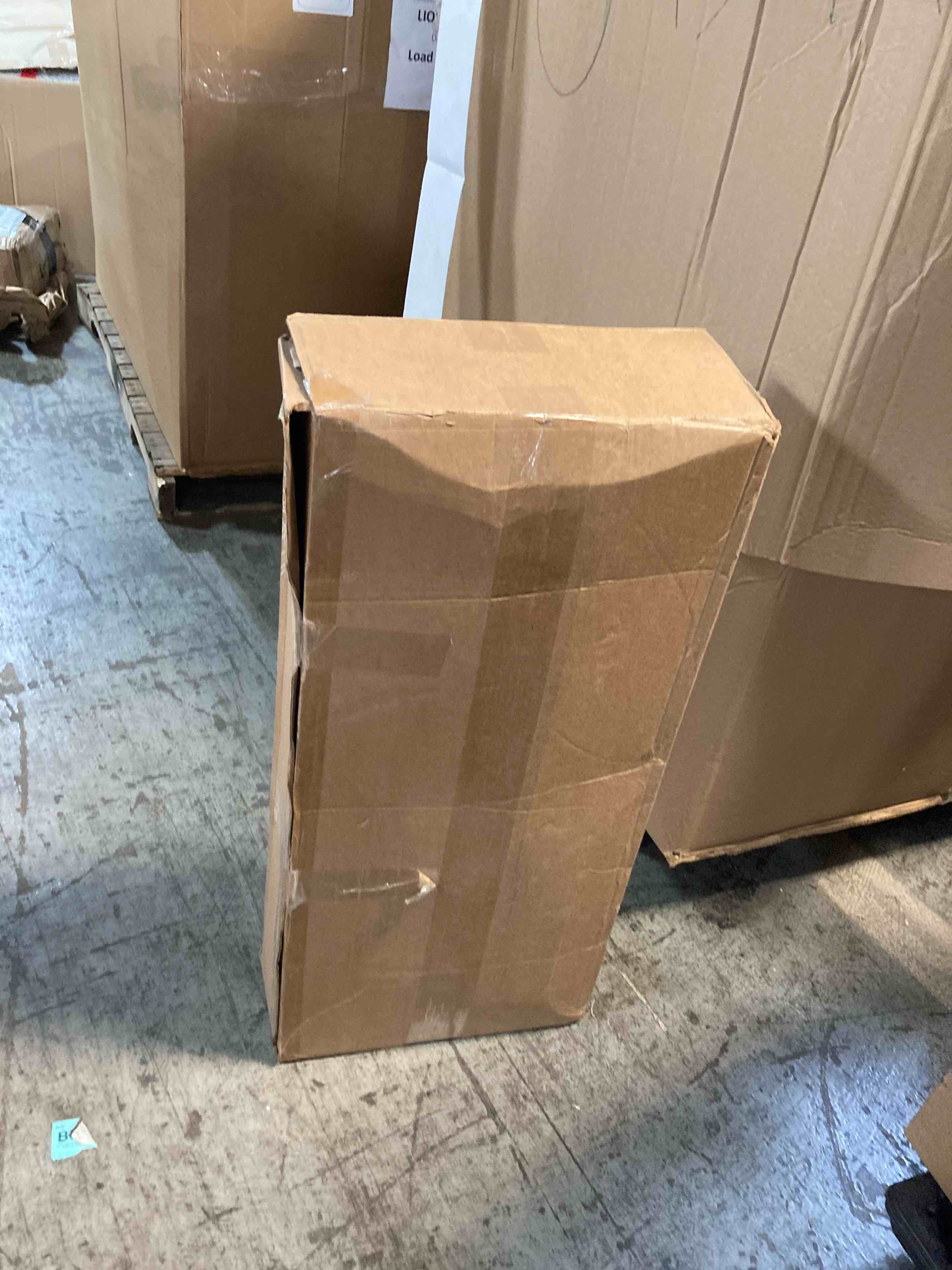 https://s3.amazonaws.com/lotting-images-prod/phillipi/RED6537728_1728936104346.jpeg