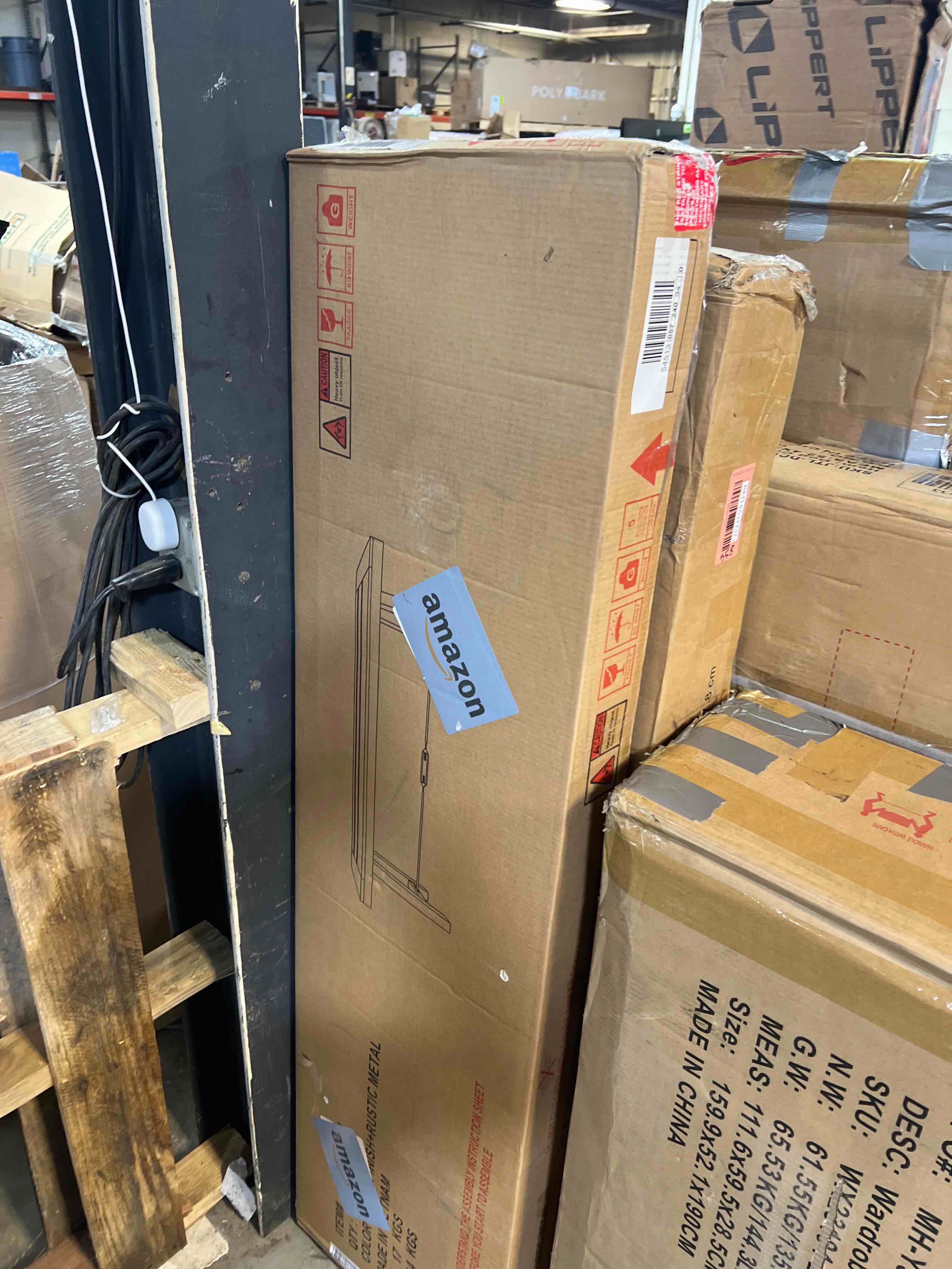https://s3.amazonaws.com/lotting-images-prod/phillipi/RED6537739_1728938311580.jpeg