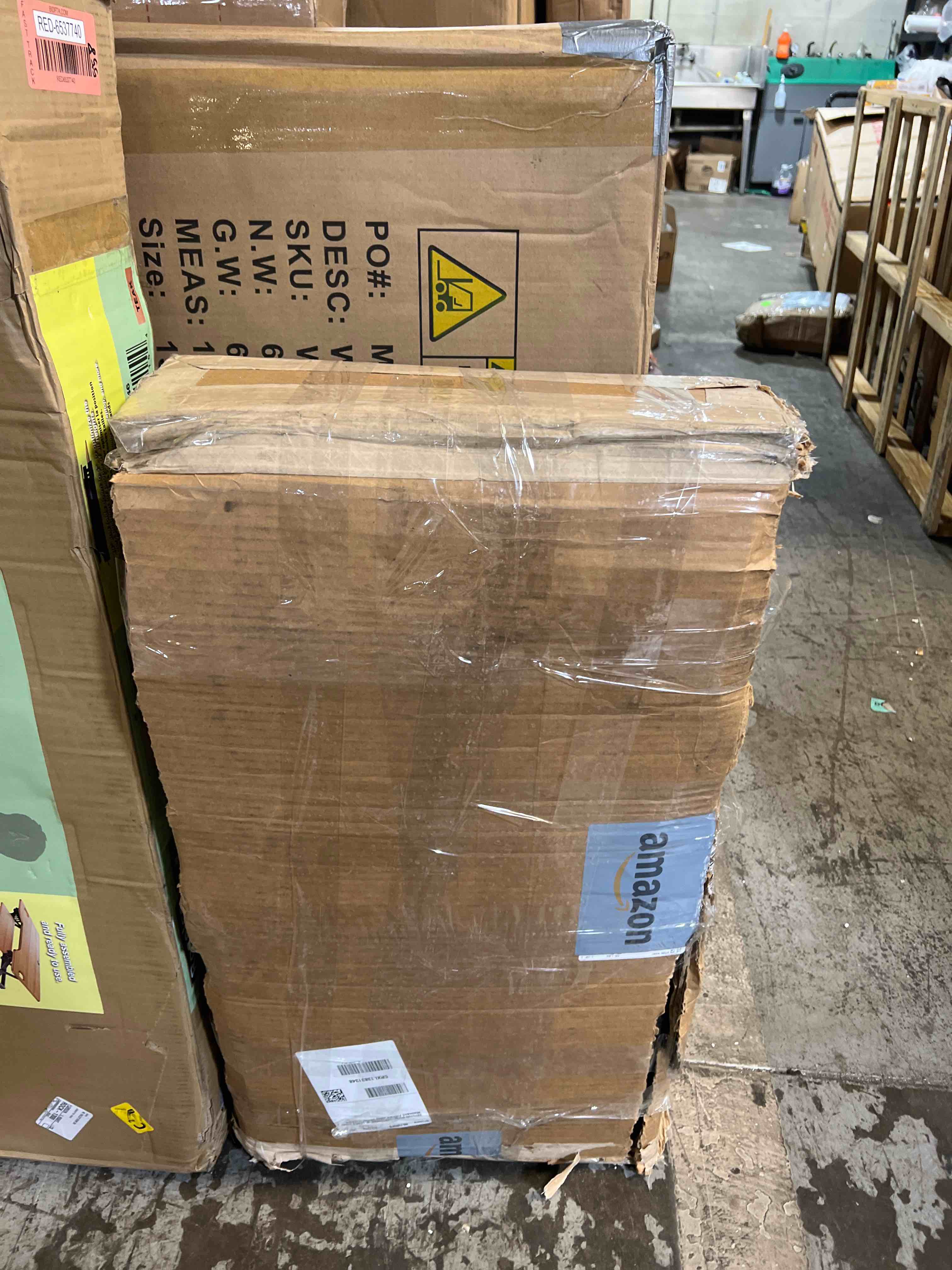 https://s3.amazonaws.com/lotting-images-prod/phillipi/RED6537742_1728938723006.jpeg