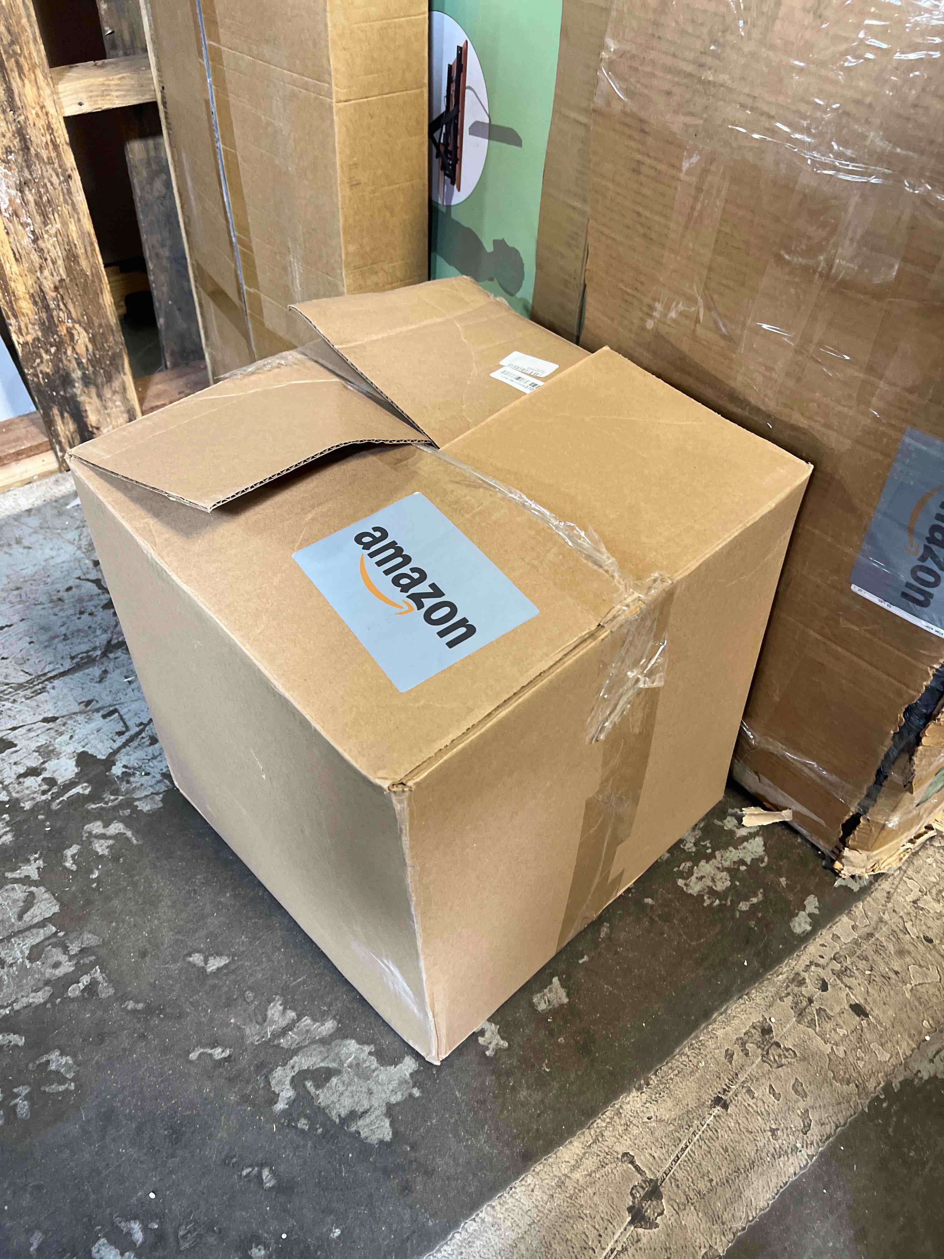 https://s3.amazonaws.com/lotting-images-prod/phillipi/RED6537743_1728939000796.jpeg