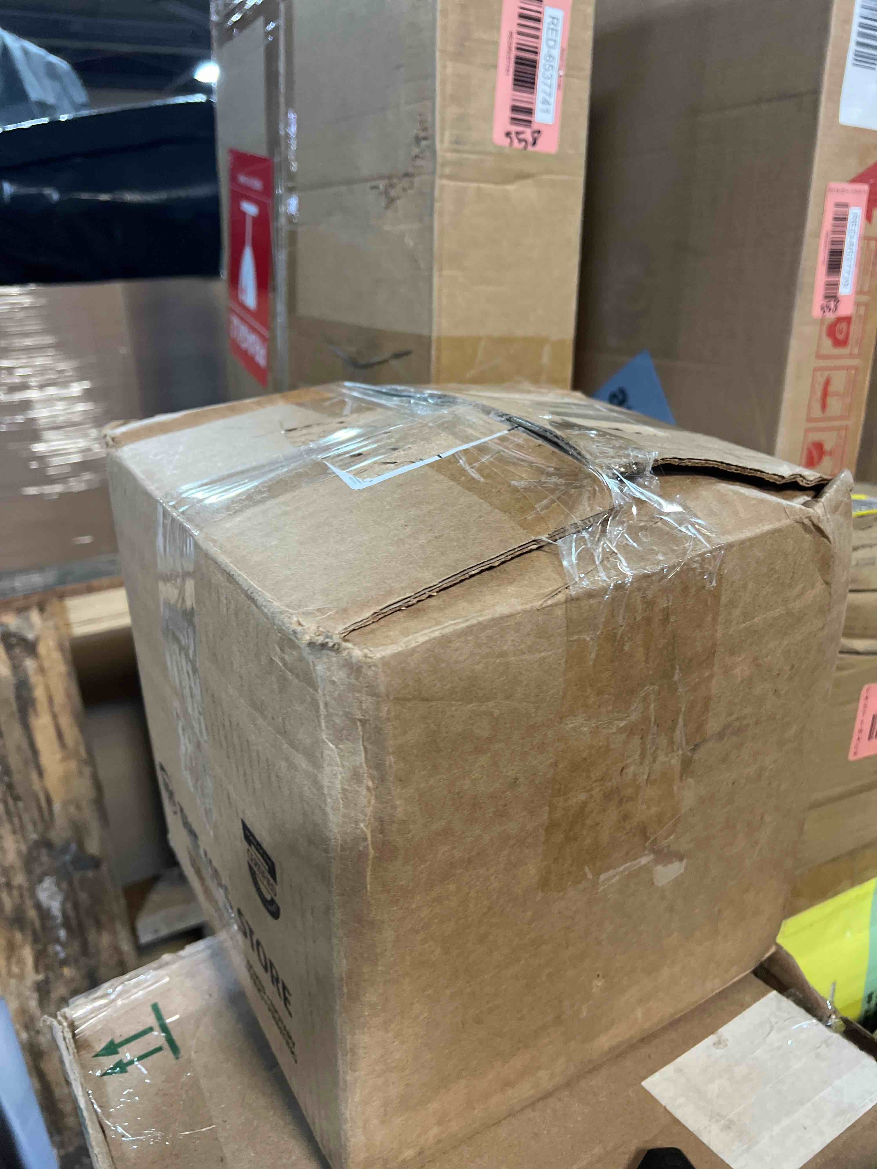 https://s3.amazonaws.com/lotting-images-prod/phillipi/RED6537746_1728939439374.jpeg