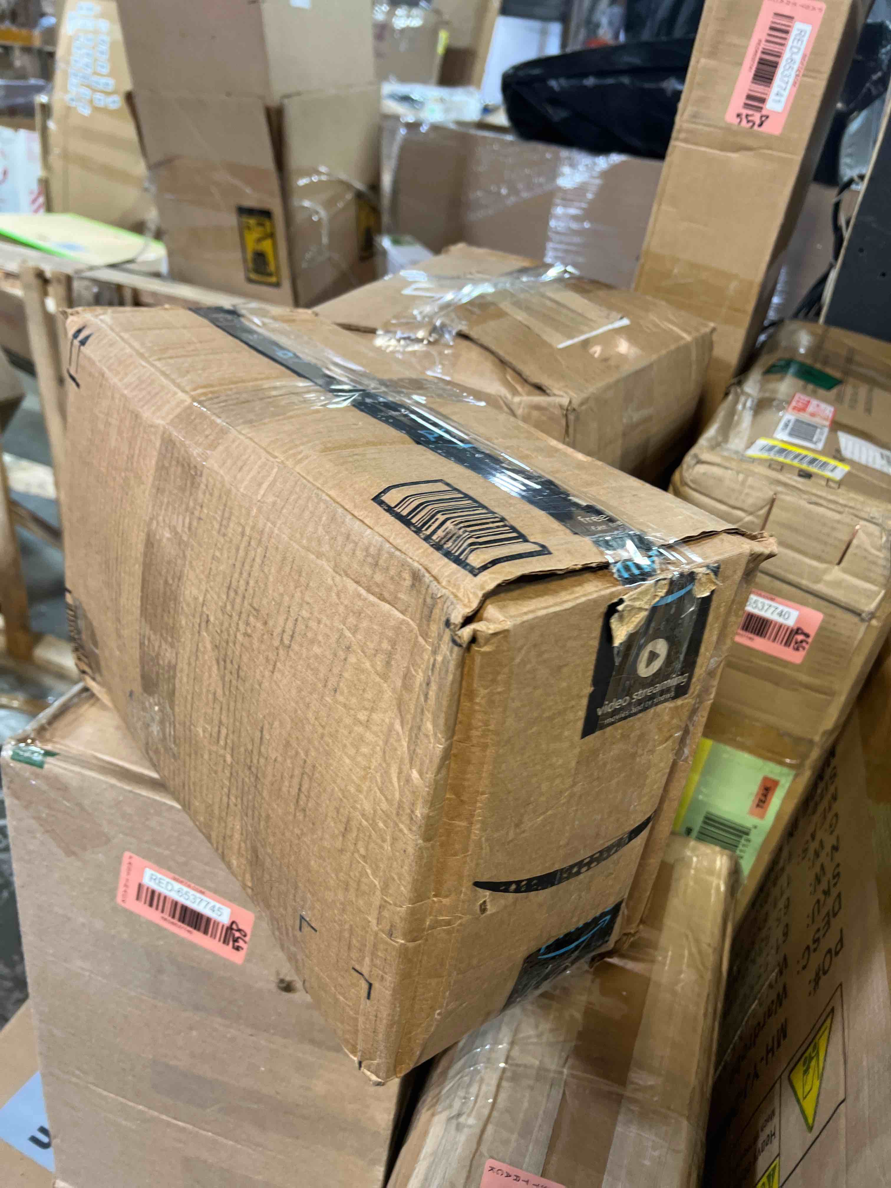 https://s3.amazonaws.com/lotting-images-prod/phillipi/RED6537747_1728939574309.jpeg