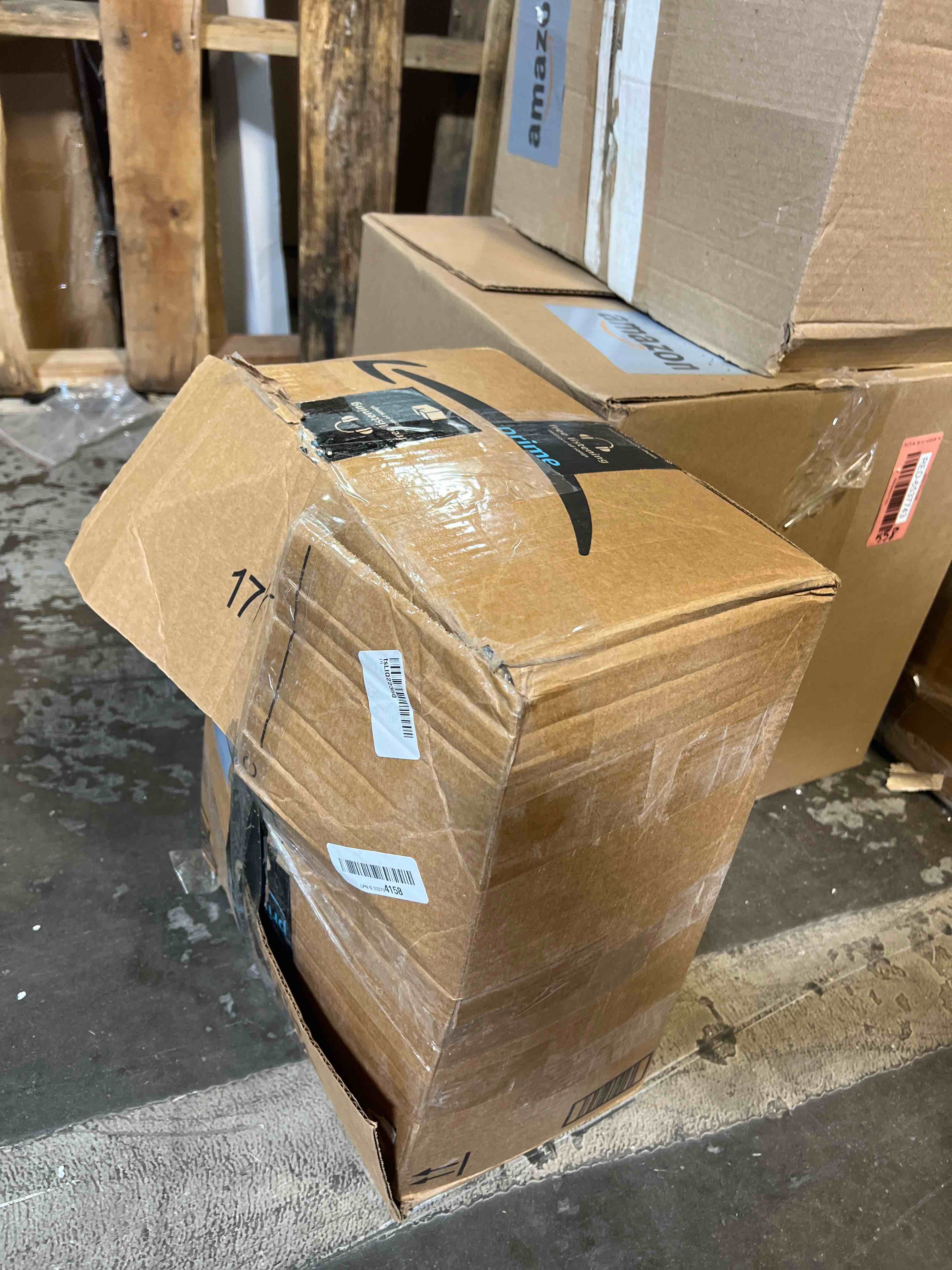 https://s3.amazonaws.com/lotting-images-prod/phillipi/RED6537748_1728939809550.jpeg