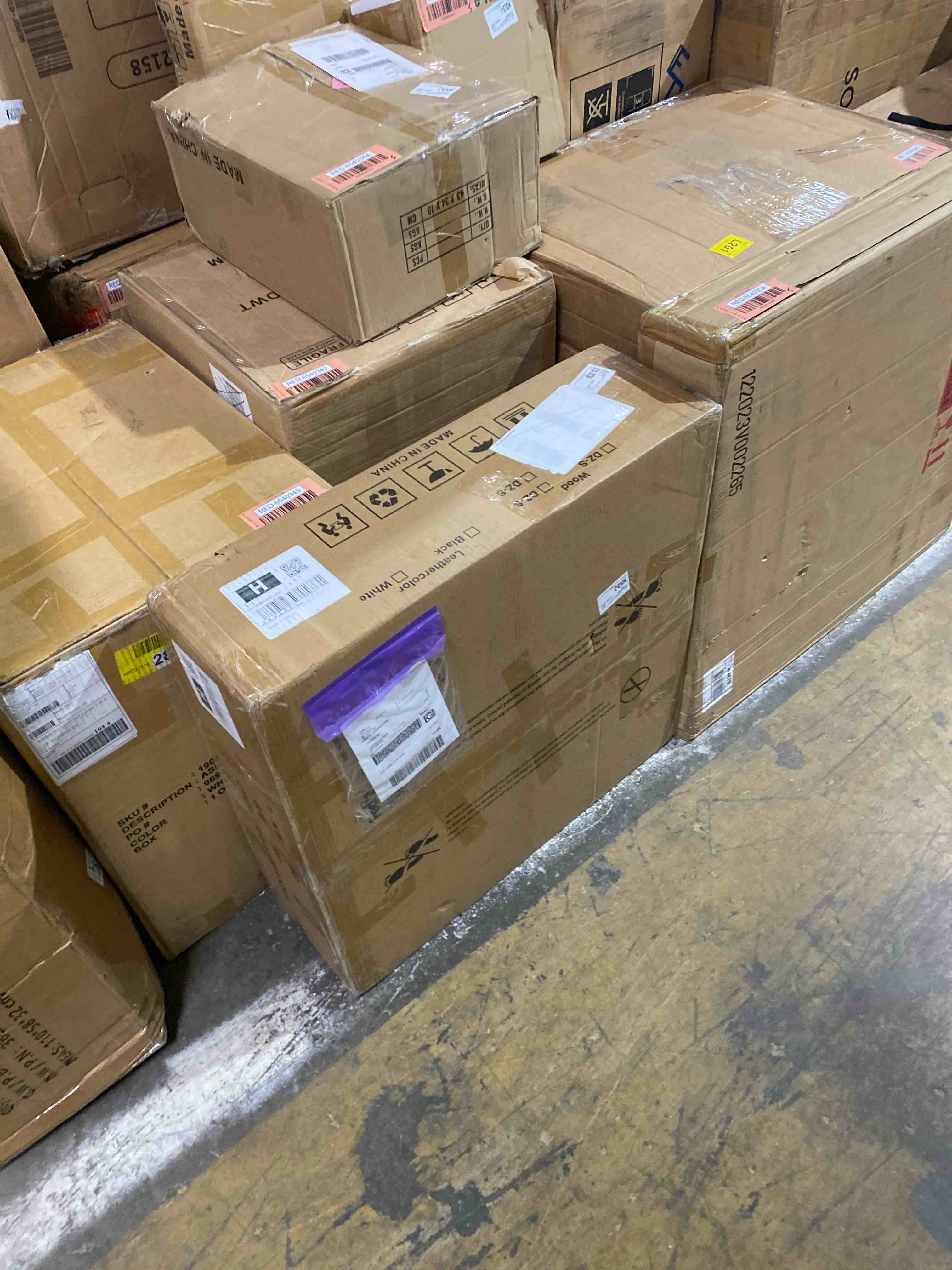 https://s3.amazonaws.com/lotting-images-prod/phillipi/RED6540358_1725911196672.jpeg
