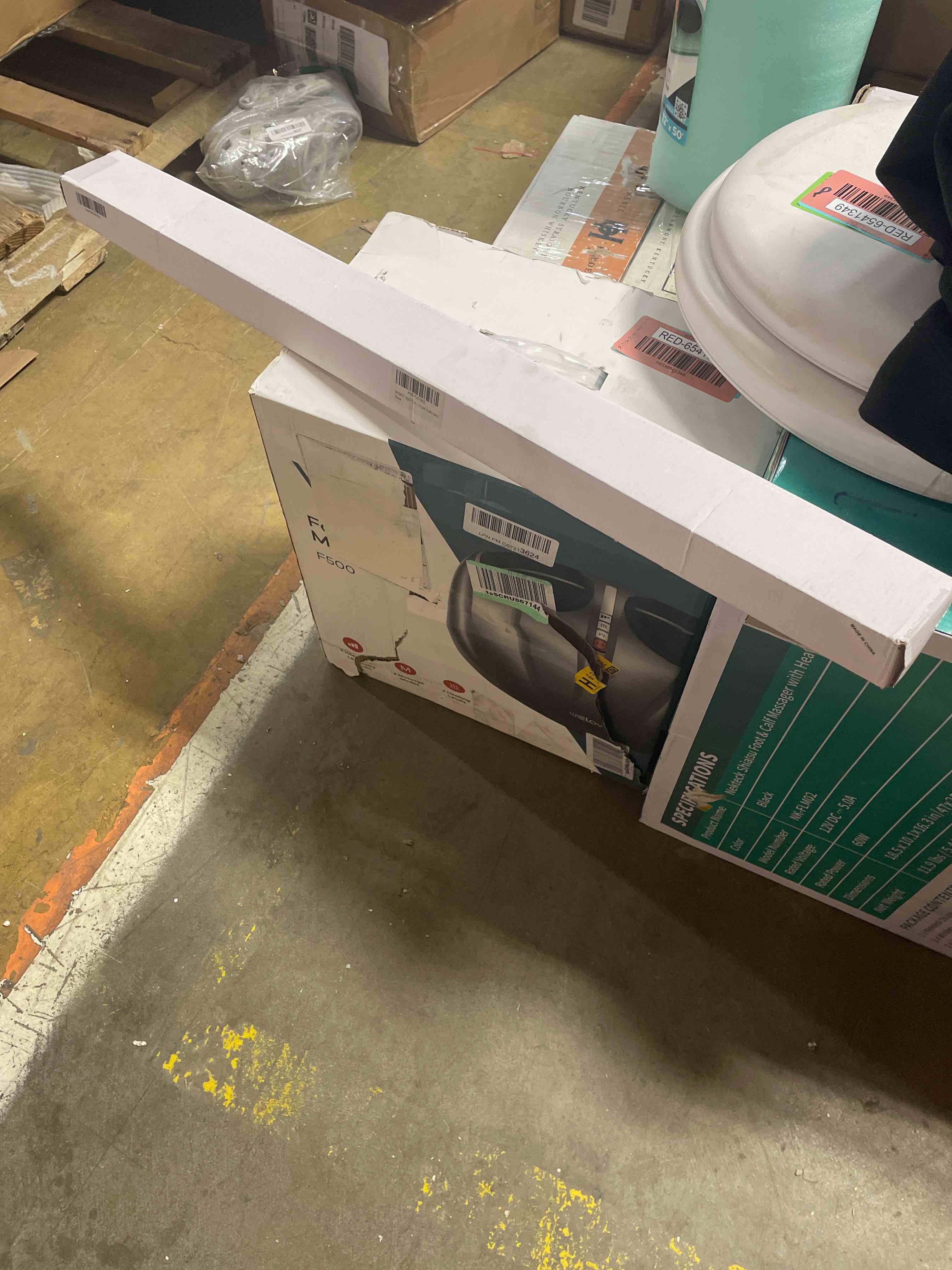 https://s3.amazonaws.com/lotting-images-prod/phillipi/RED6541357_1719850613402.jpeg
