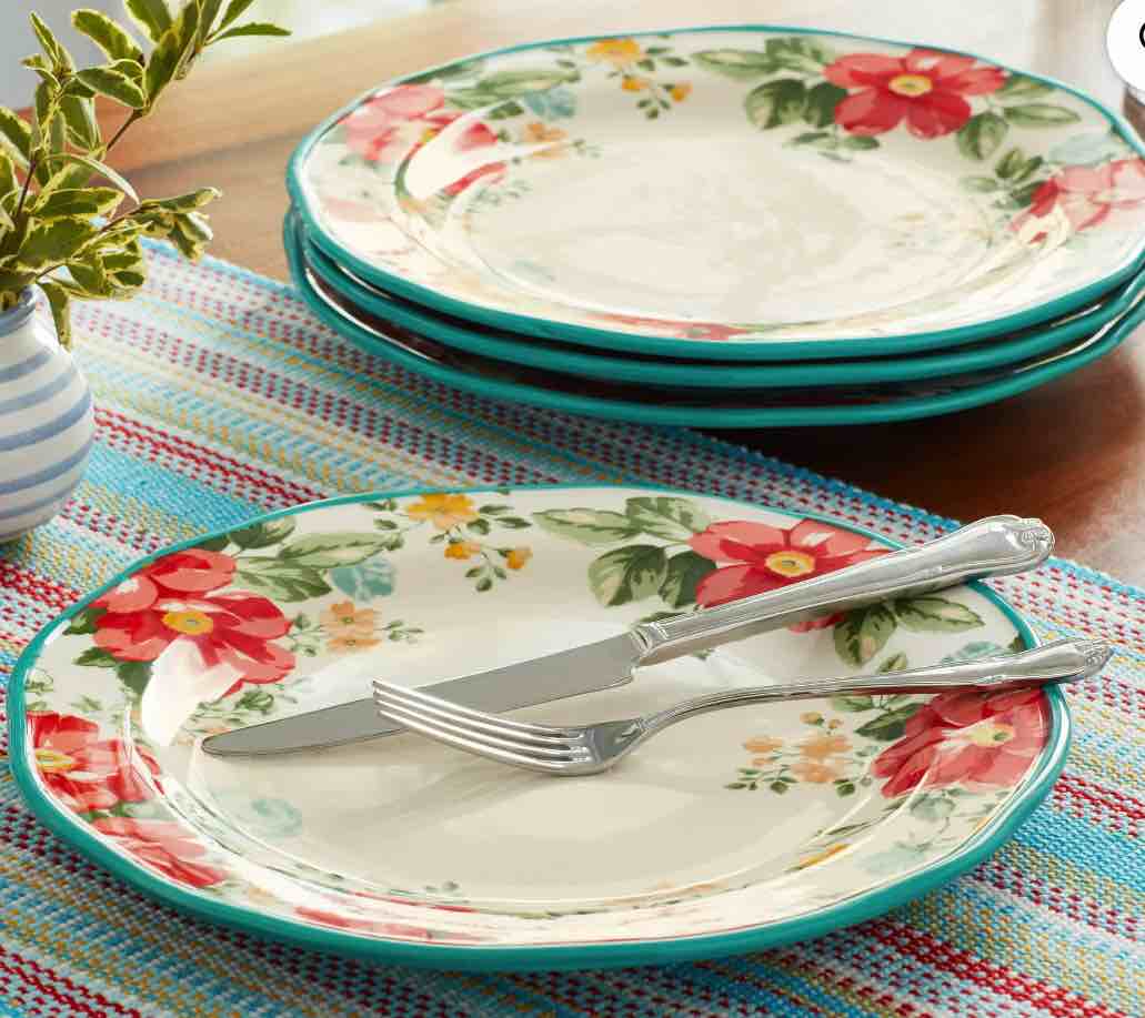 The Pioneer Woman Vintage Floral 4-Piece Dinner Plate Set