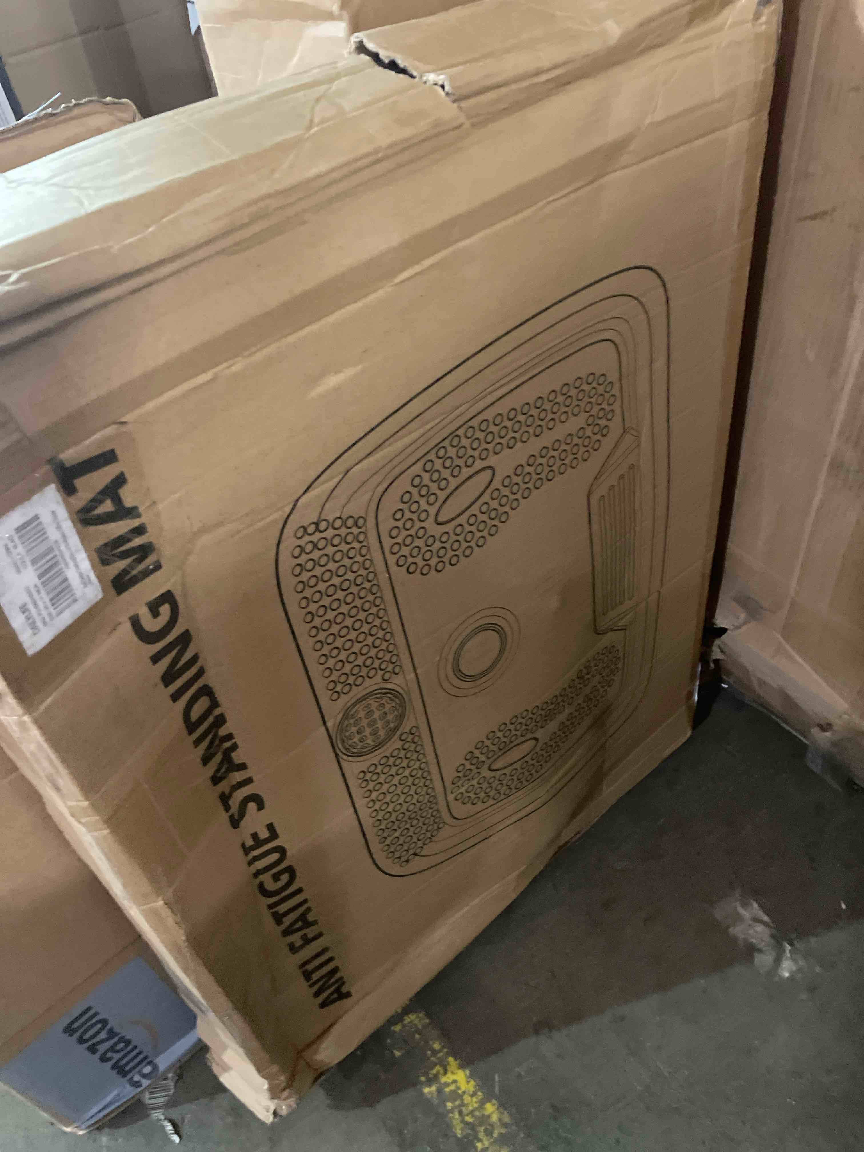 https://s3.amazonaws.com/lotting-images-prod/phillipi/RED6541385_1719866827023.jpeg