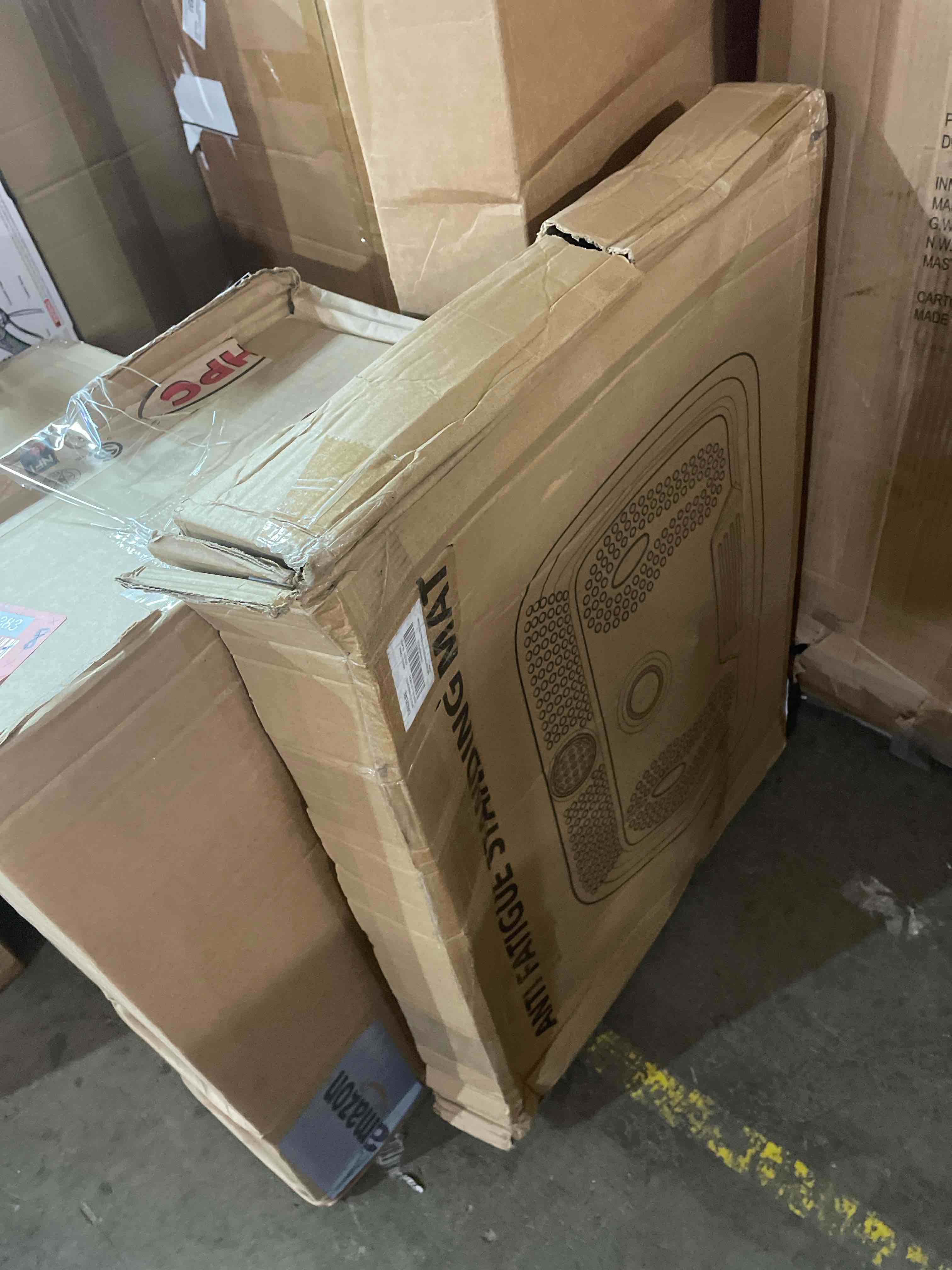 https://s3.amazonaws.com/lotting-images-prod/phillipi/RED6541385_1719866828636.jpeg
