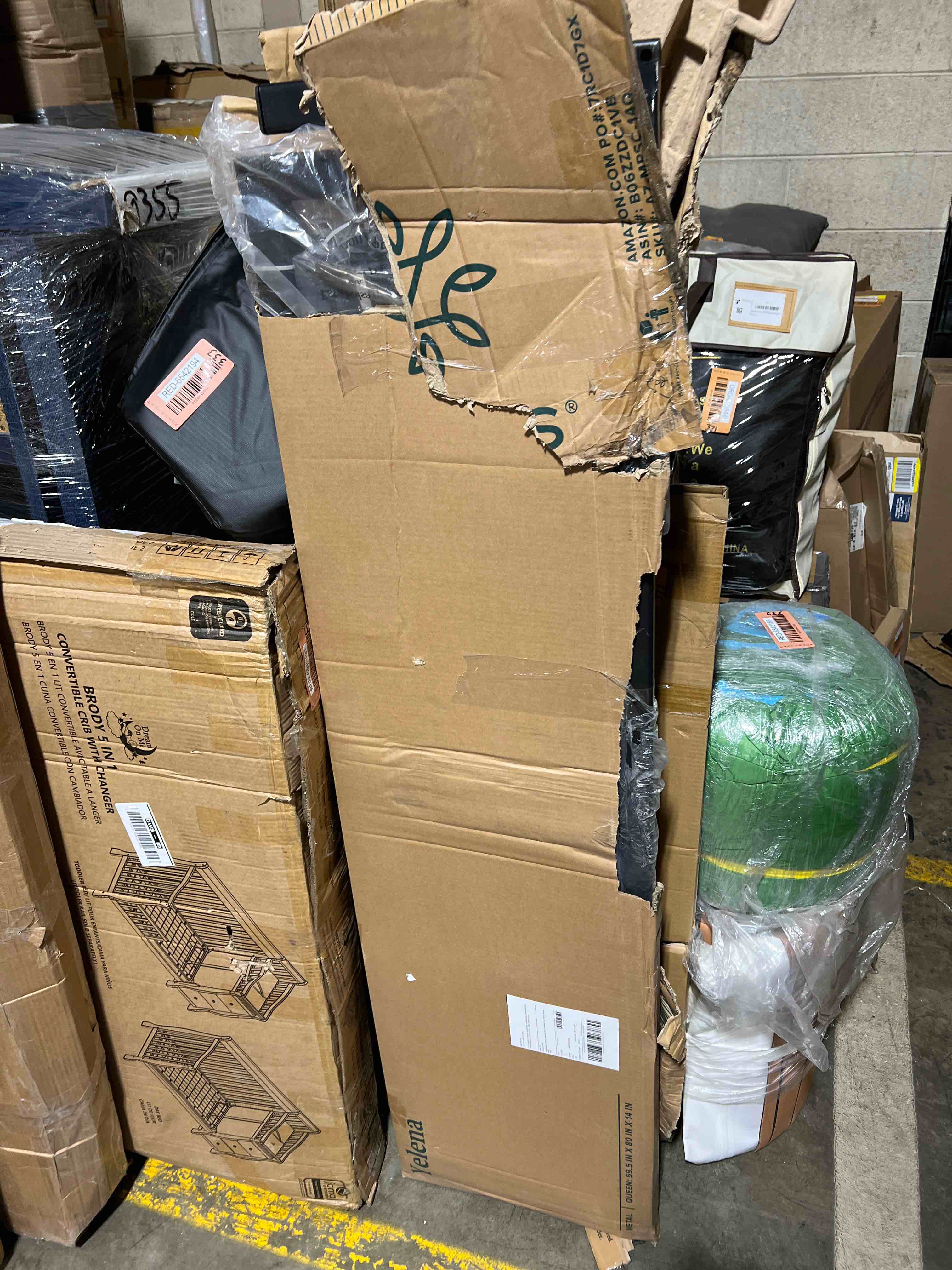 https://s3.amazonaws.com/lotting-images-prod/phillipi/RED6542198_1724779879437.jpeg