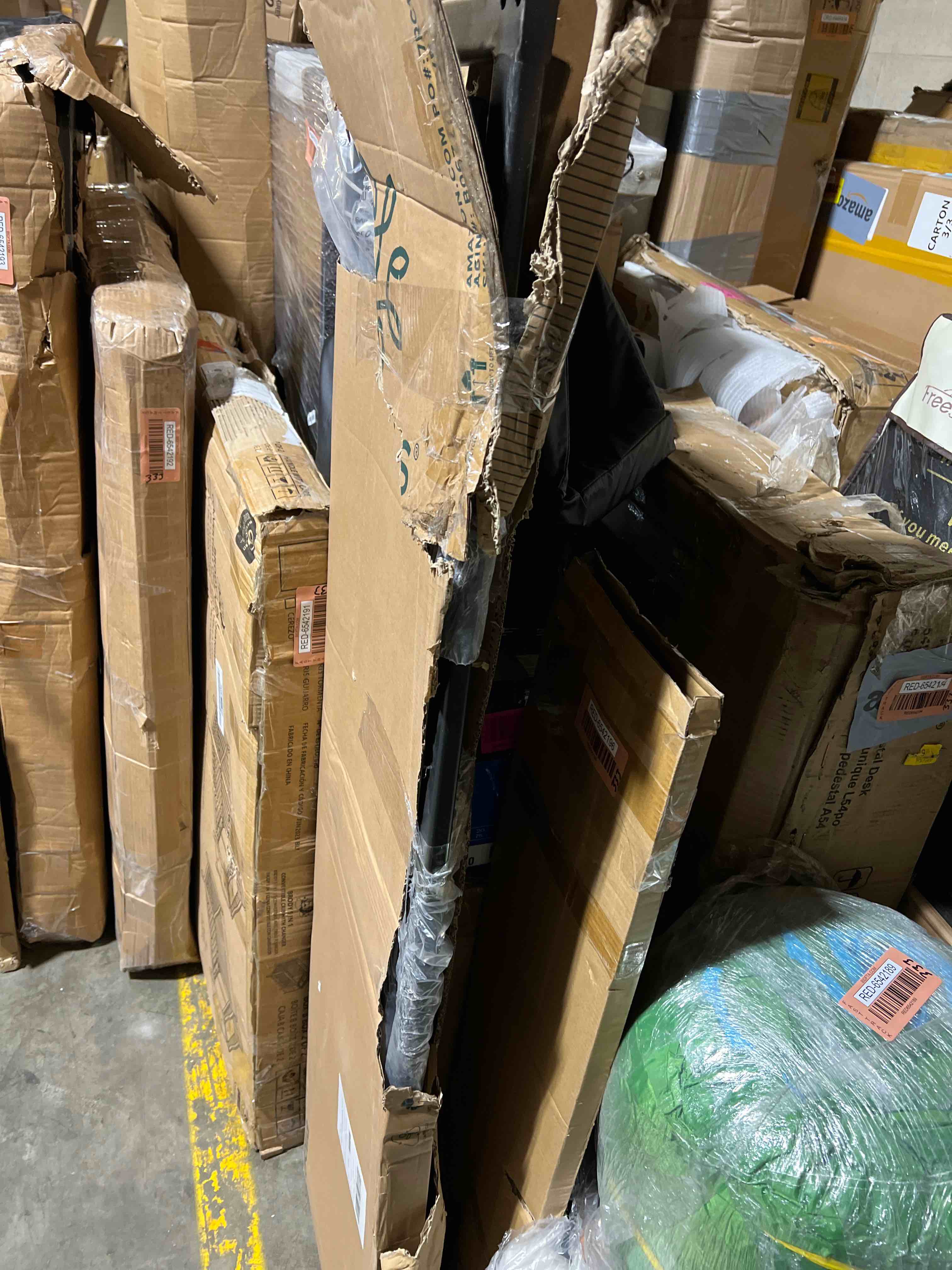 https://s3.amazonaws.com/lotting-images-prod/phillipi/RED6542198_1724779880938.jpeg