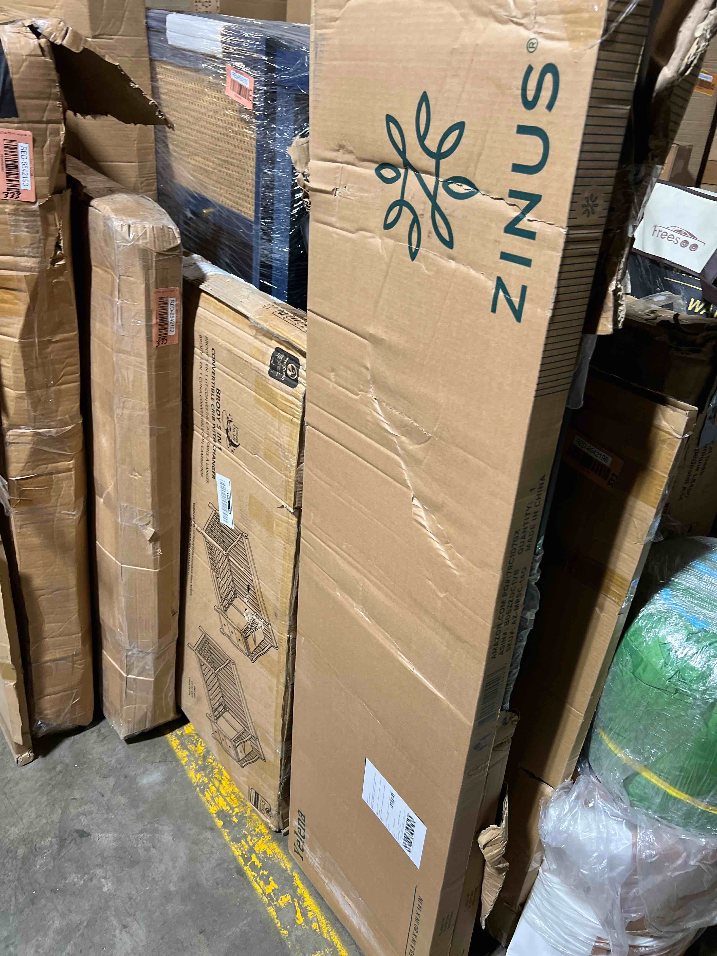 https://s3.amazonaws.com/lotting-images-prod/phillipi/RED6542199_1724779961863.jpeg