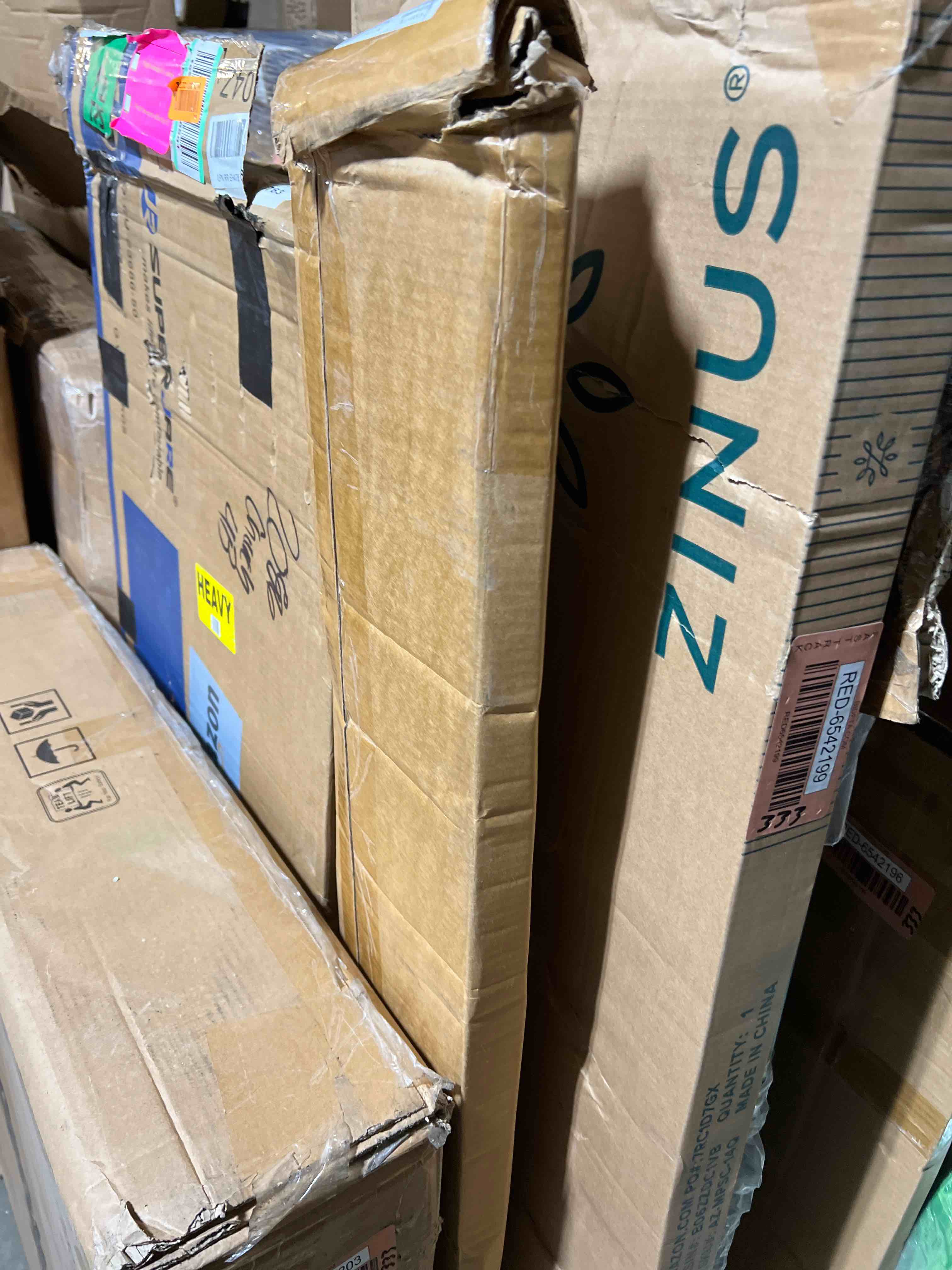 https://s3.amazonaws.com/lotting-images-prod/phillipi/RED6542204_1724780901472.jpeg