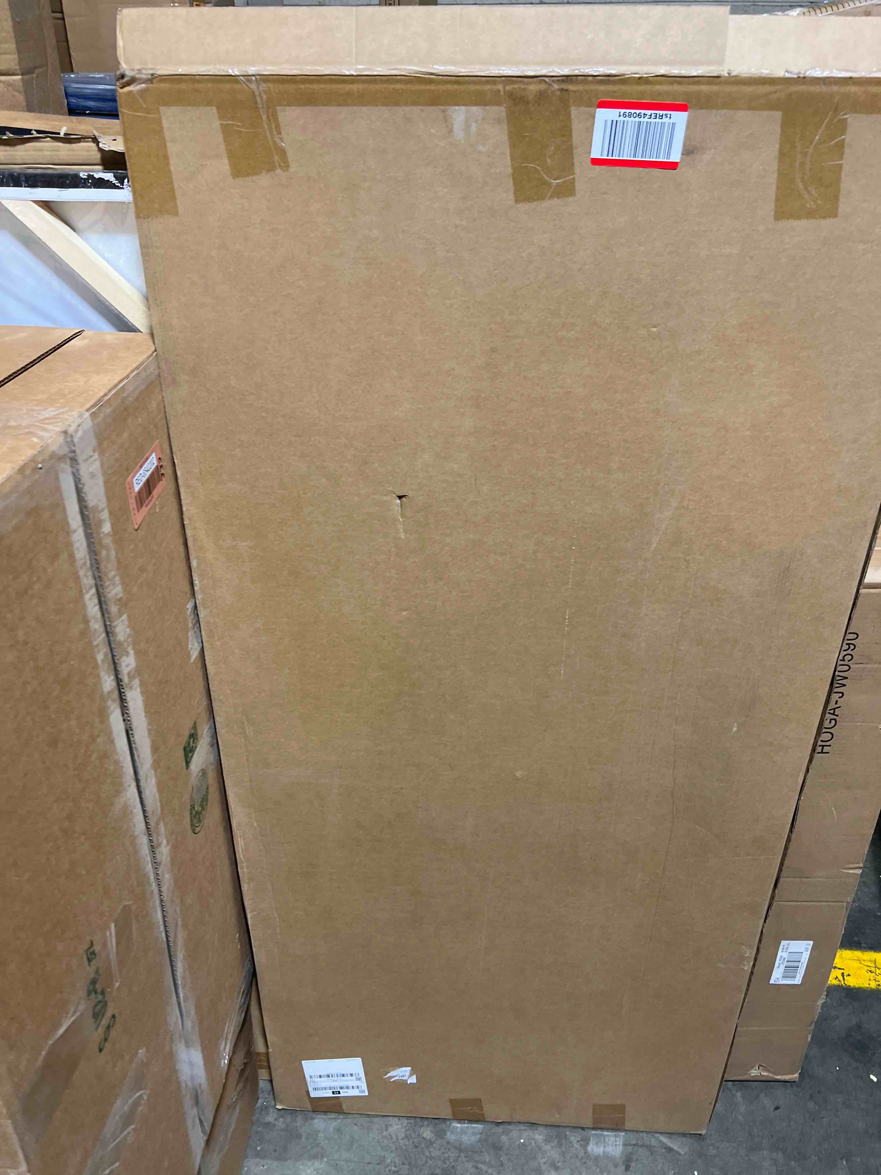 https://s3.amazonaws.com/lotting-images-prod/phillipi/RED6542207_1724781296968.jpeg