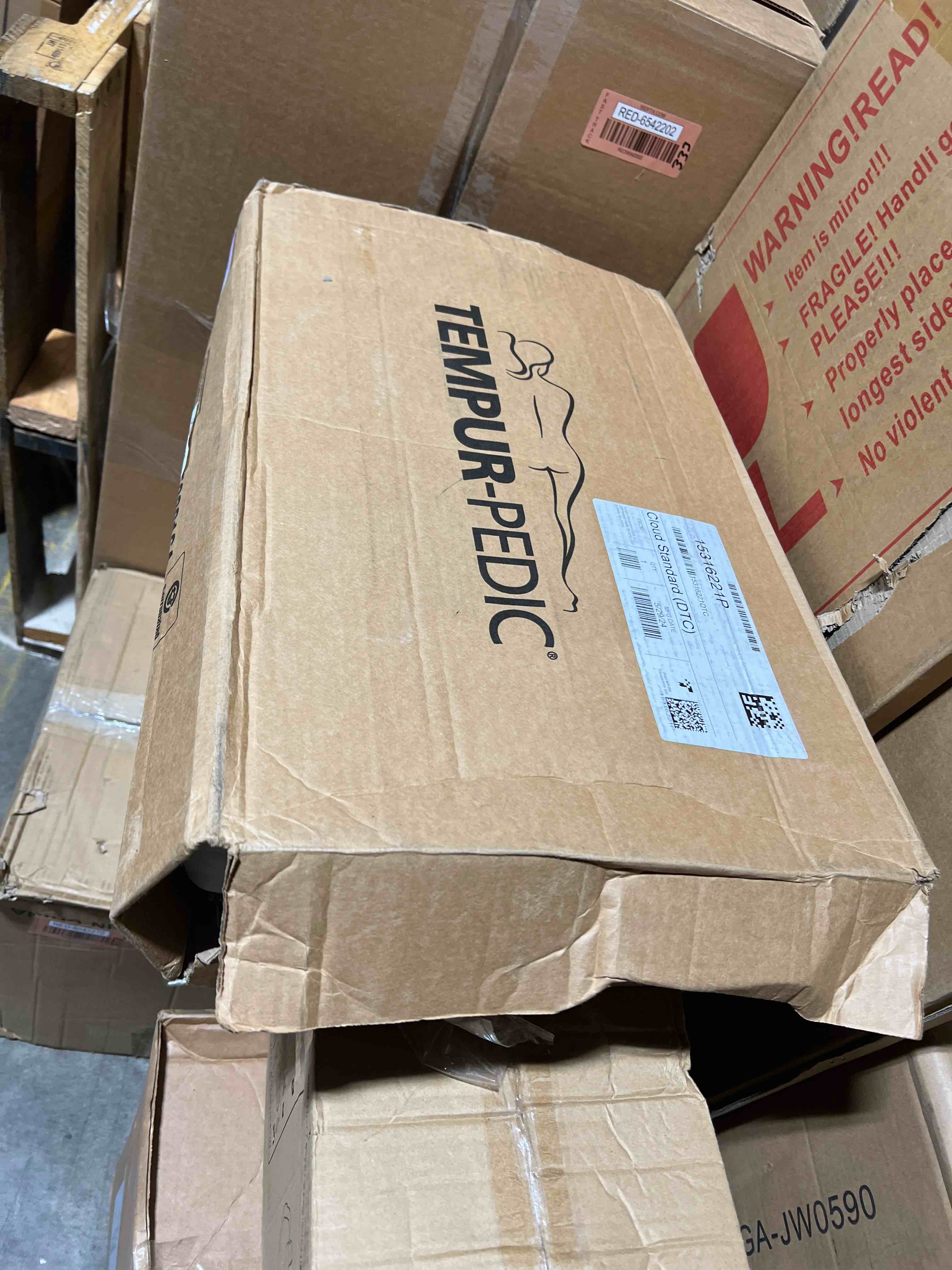 https://s3.amazonaws.com/lotting-images-prod/phillipi/RED6542212_1724781901217.jpeg