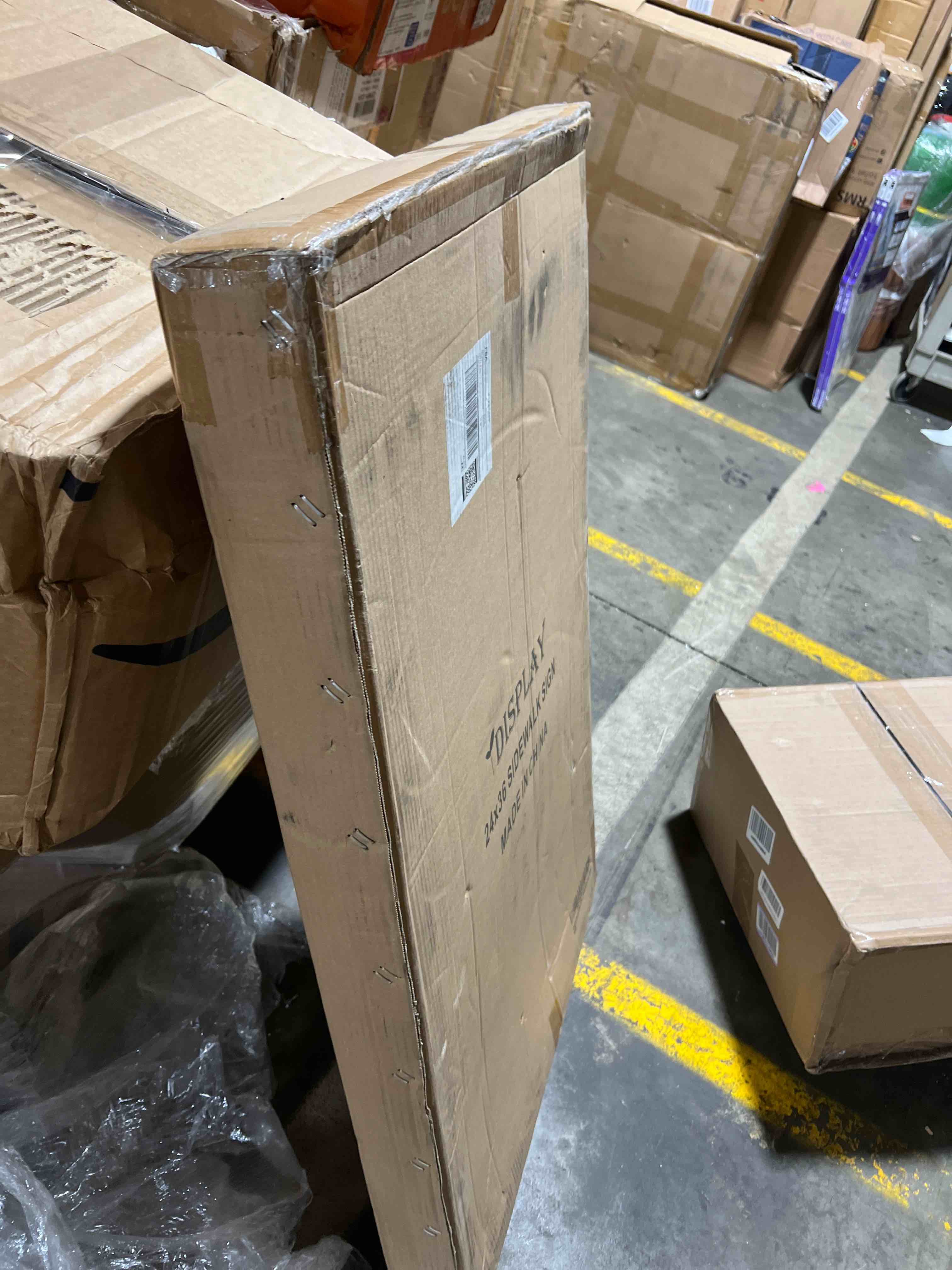 https://s3.amazonaws.com/lotting-images-prod/phillipi/RED6542221_1724783023573.jpeg