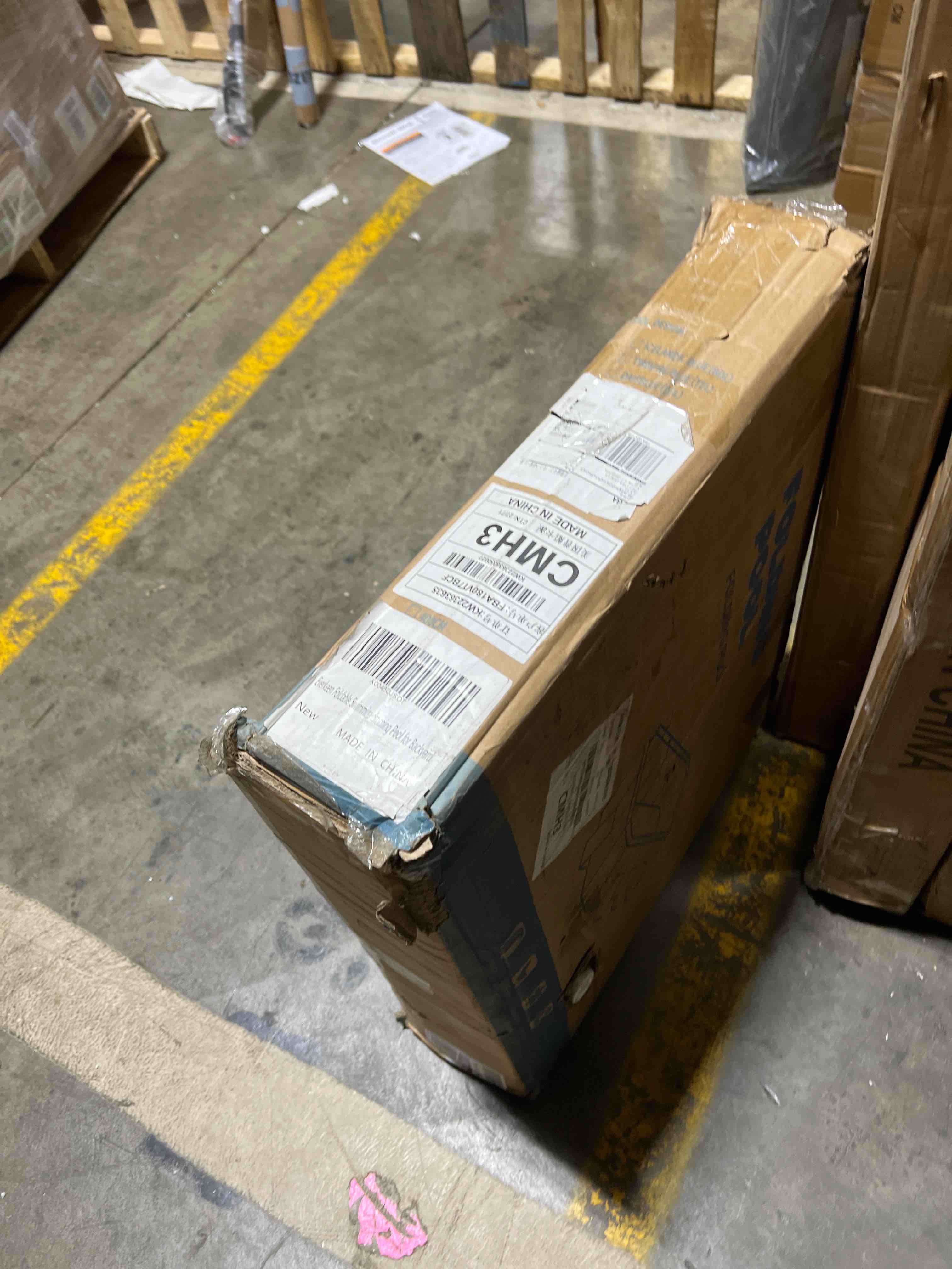 https://s3.amazonaws.com/lotting-images-prod/phillipi/RED6542222_1724783114605.jpeg