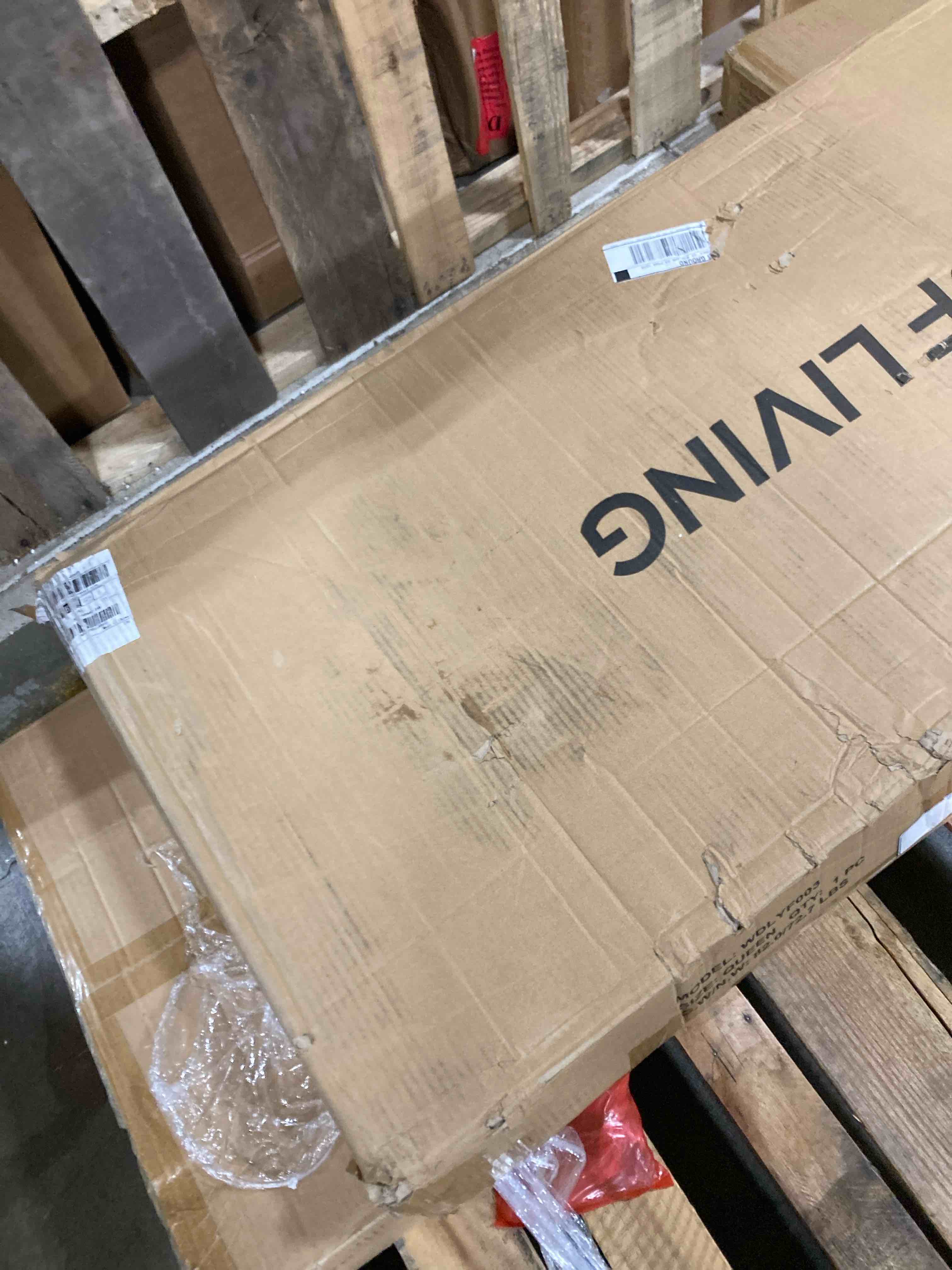 https://s3.amazonaws.com/lotting-images-prod/phillipi/RED6542529_1725385356989.jpeg