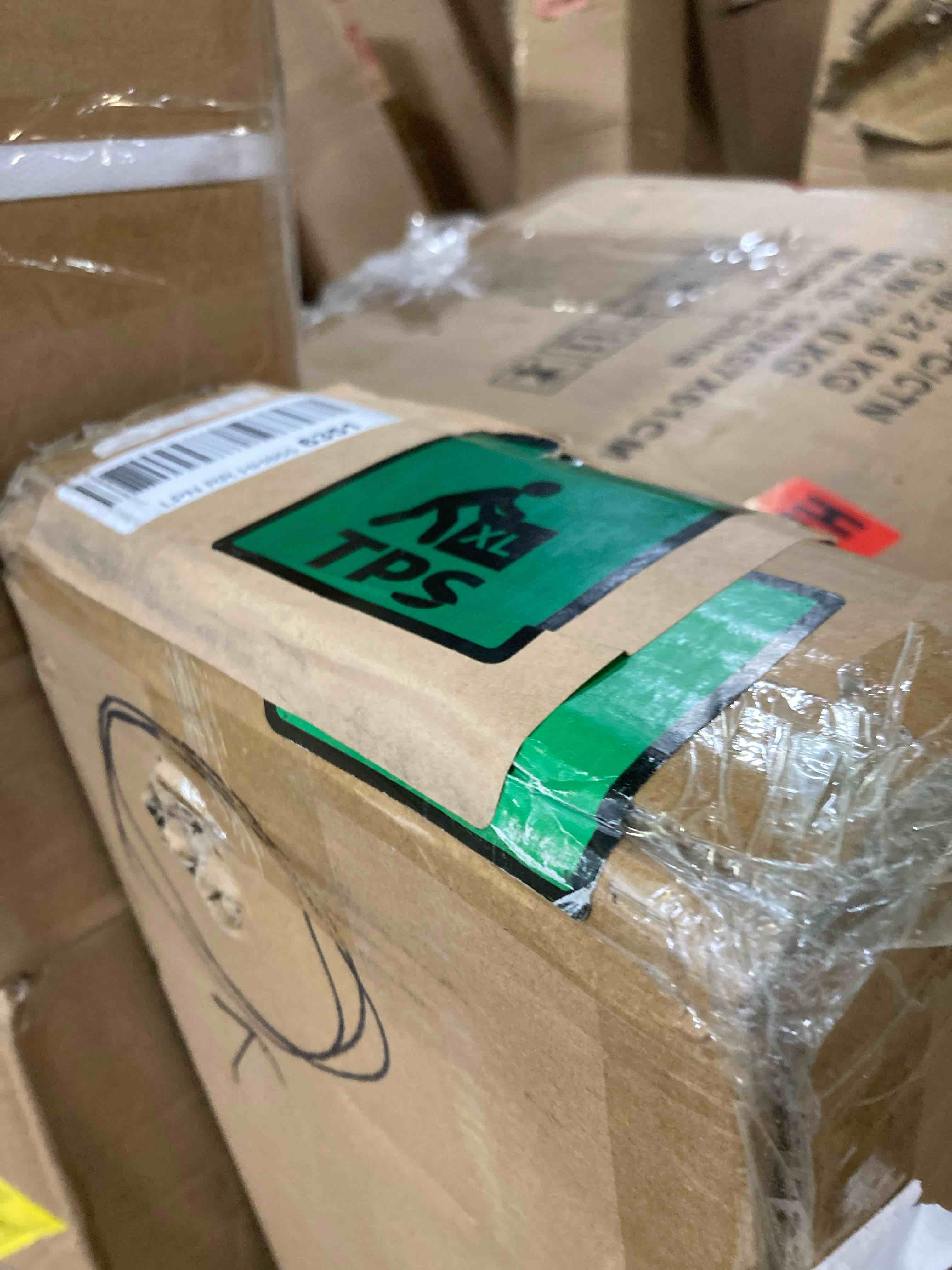 https://s3.amazonaws.com/lotting-images-prod/phillipi/RED6542531_1725384891876.jpeg
