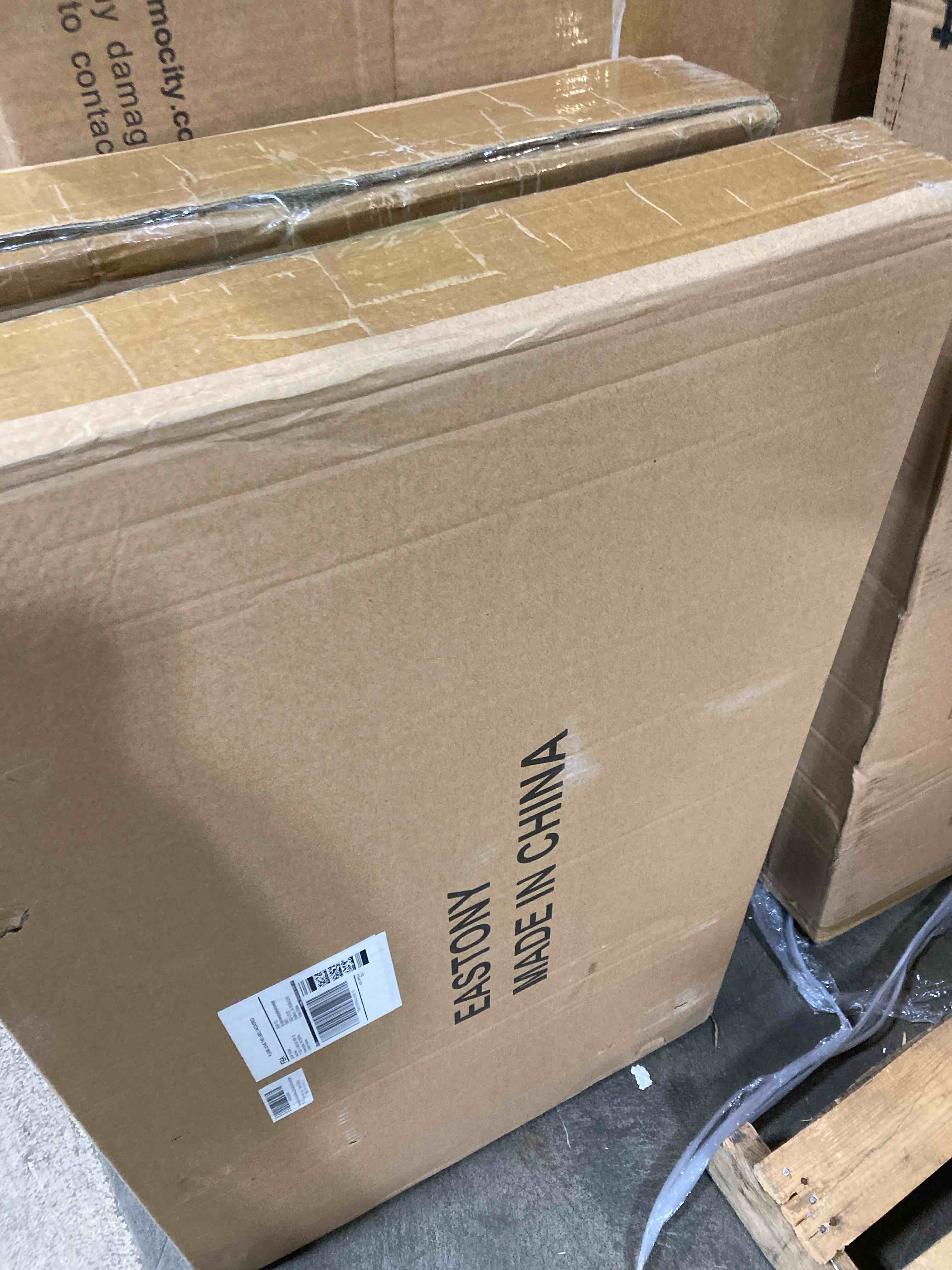 https://s3.amazonaws.com/lotting-images-prod/phillipi/RED6542532_1725385609696.jpeg
