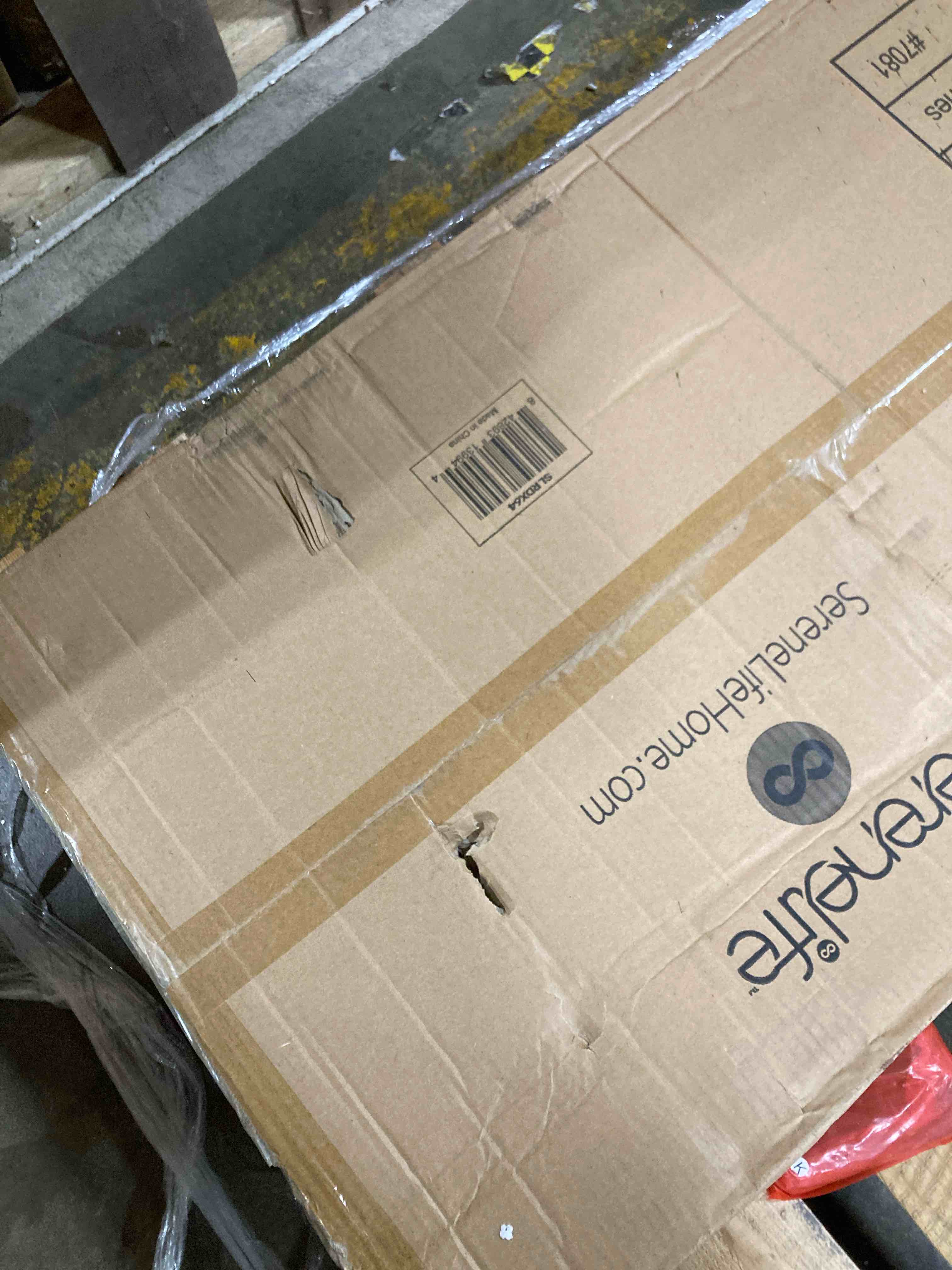 https://s3.amazonaws.com/lotting-images-prod/phillipi/RED6542533_1725385414324.jpeg