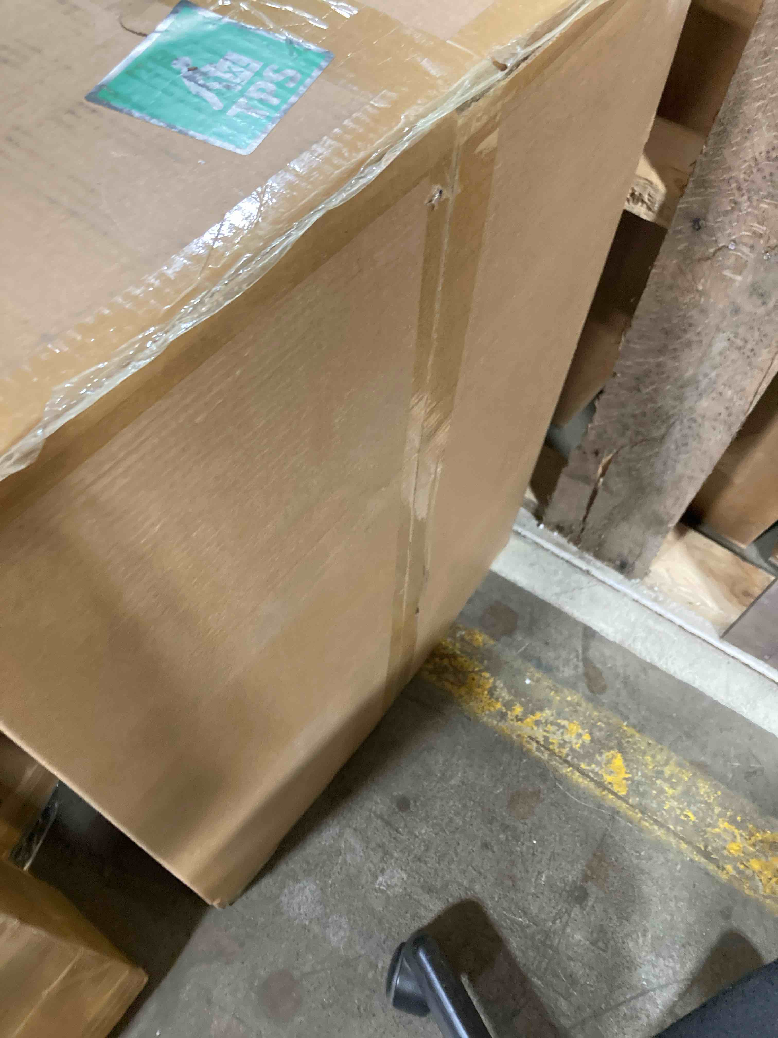 https://s3.amazonaws.com/lotting-images-prod/phillipi/RED6542536_1725387954739.jpeg