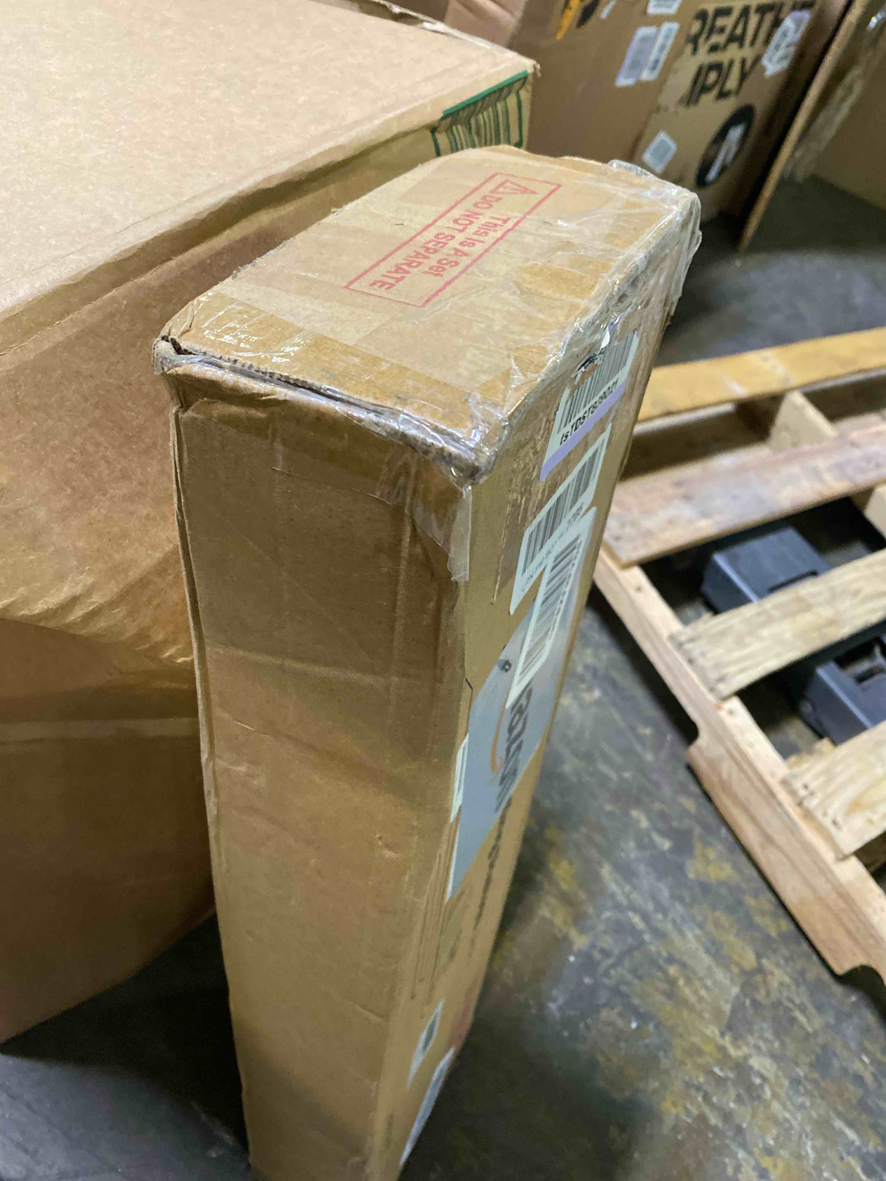 https://s3.amazonaws.com/lotting-images-prod/phillipi/RED6544117_1721420402099.jpeg