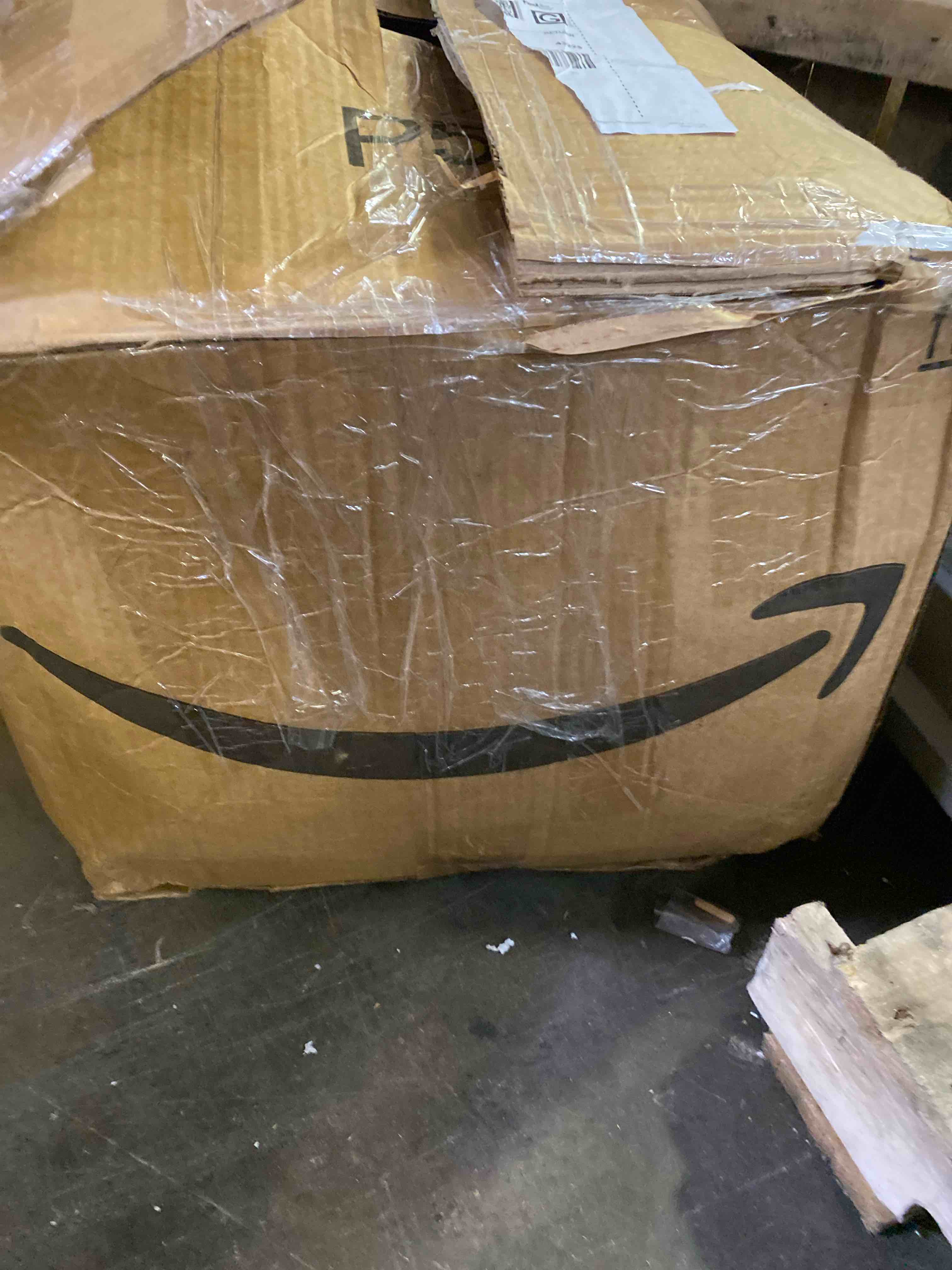 https://s3.amazonaws.com/lotting-images-prod/phillipi/RED6544143_1721660623994.jpeg