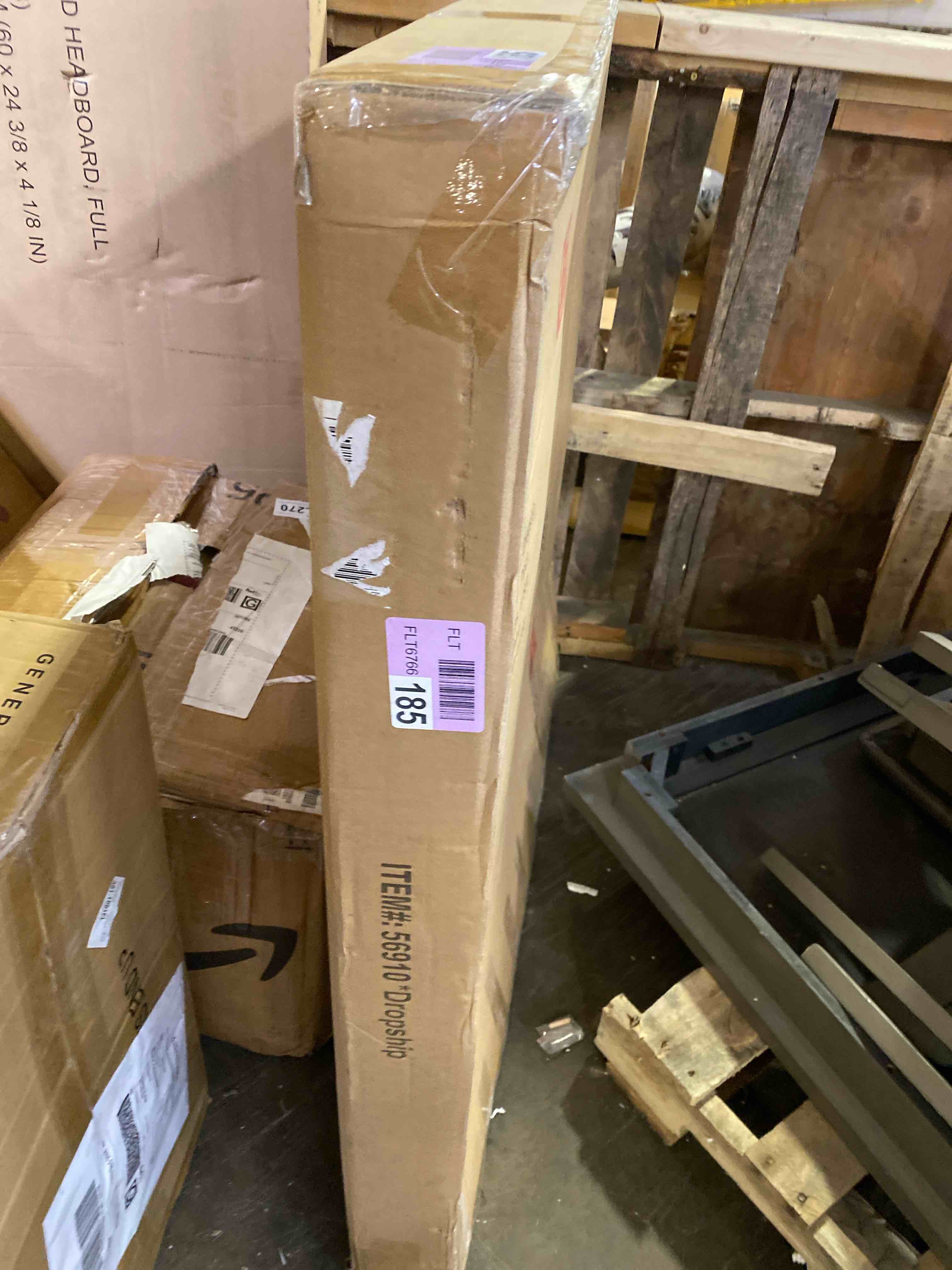 https://s3.amazonaws.com/lotting-images-prod/phillipi/RED6544147_1721661171956.jpeg