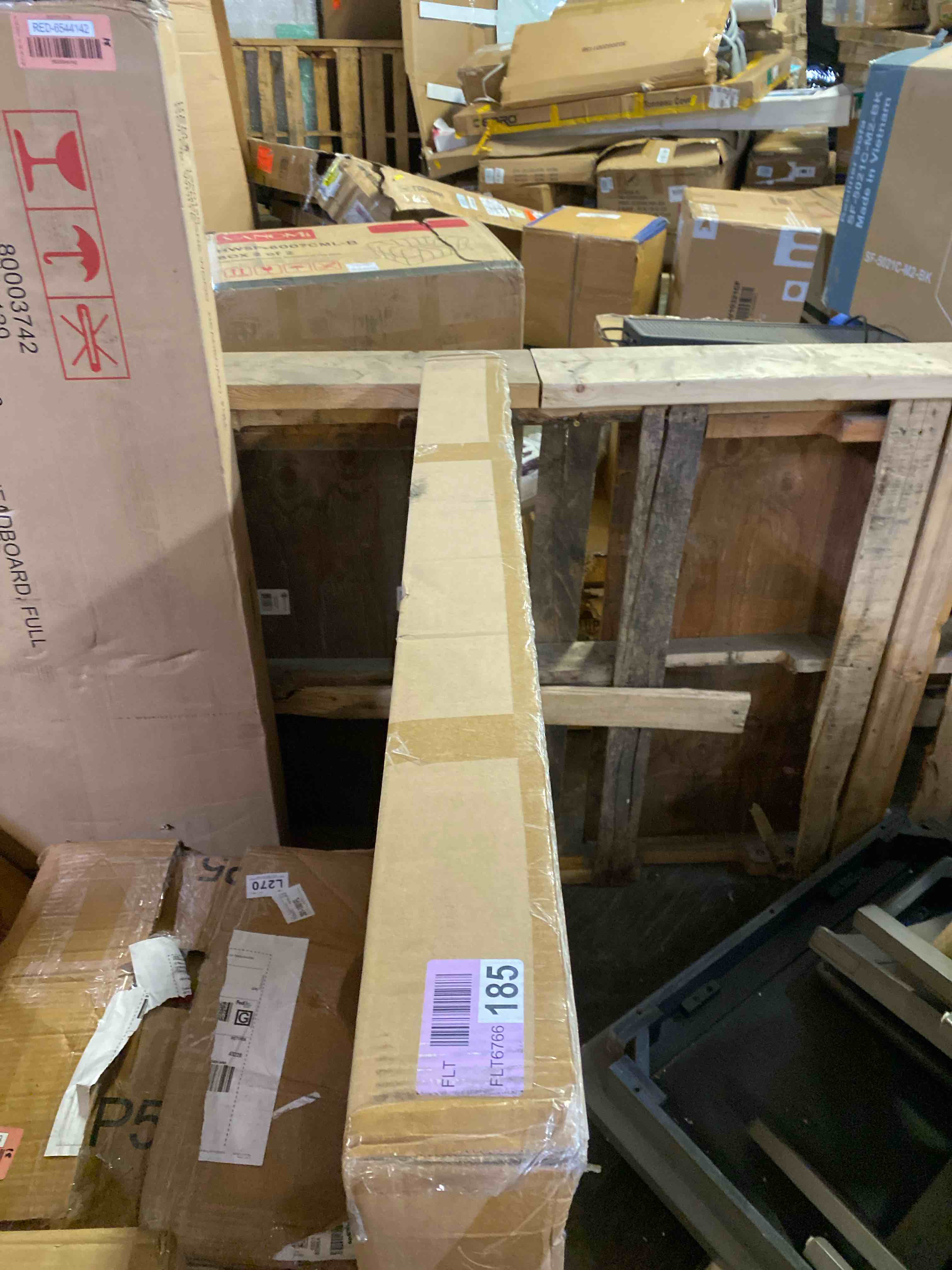 https://s3.amazonaws.com/lotting-images-prod/phillipi/RED6544147_1721661173174.jpeg