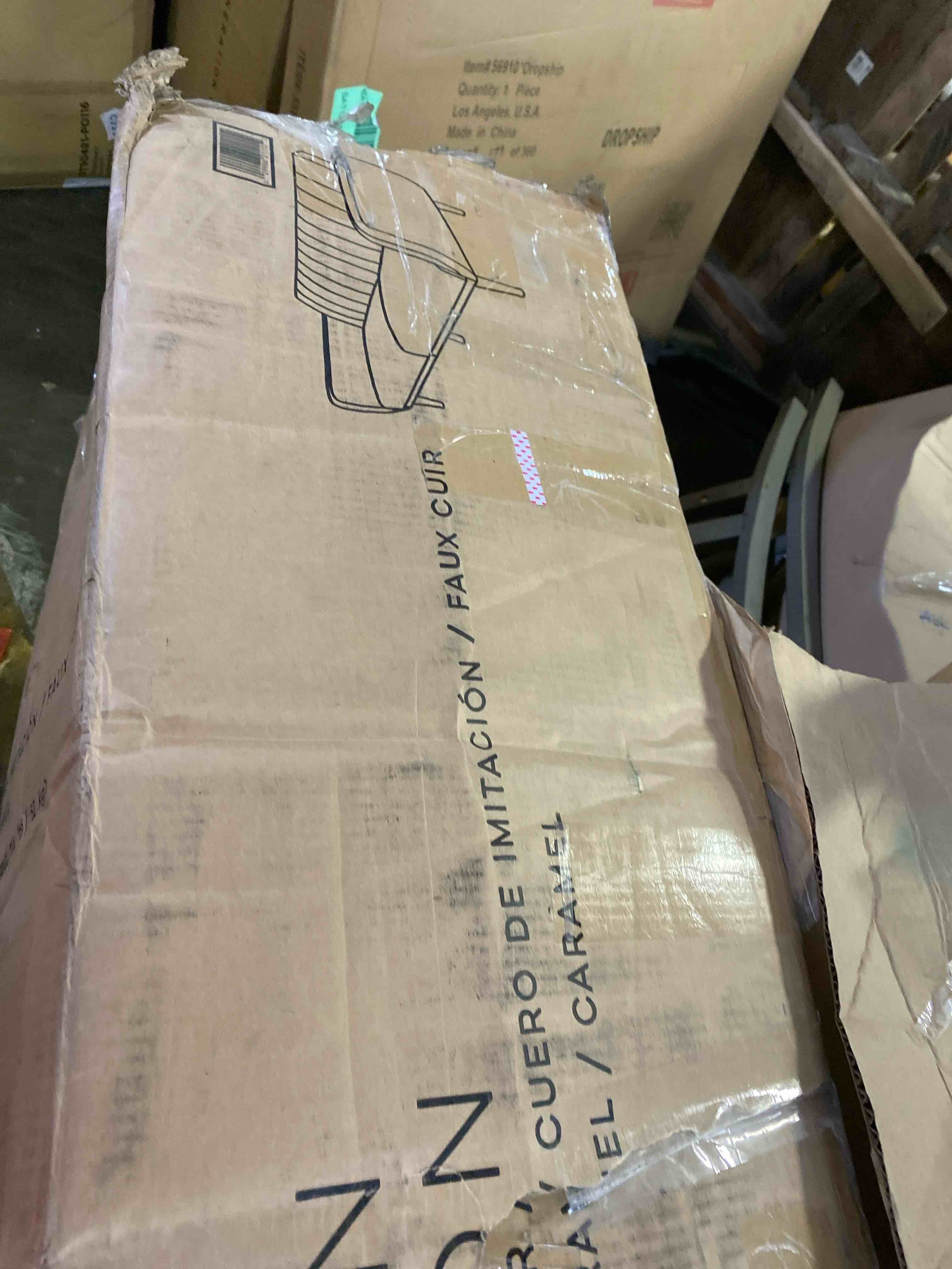 https://s3.amazonaws.com/lotting-images-prod/phillipi/RED6544148_1721661578255.jpeg