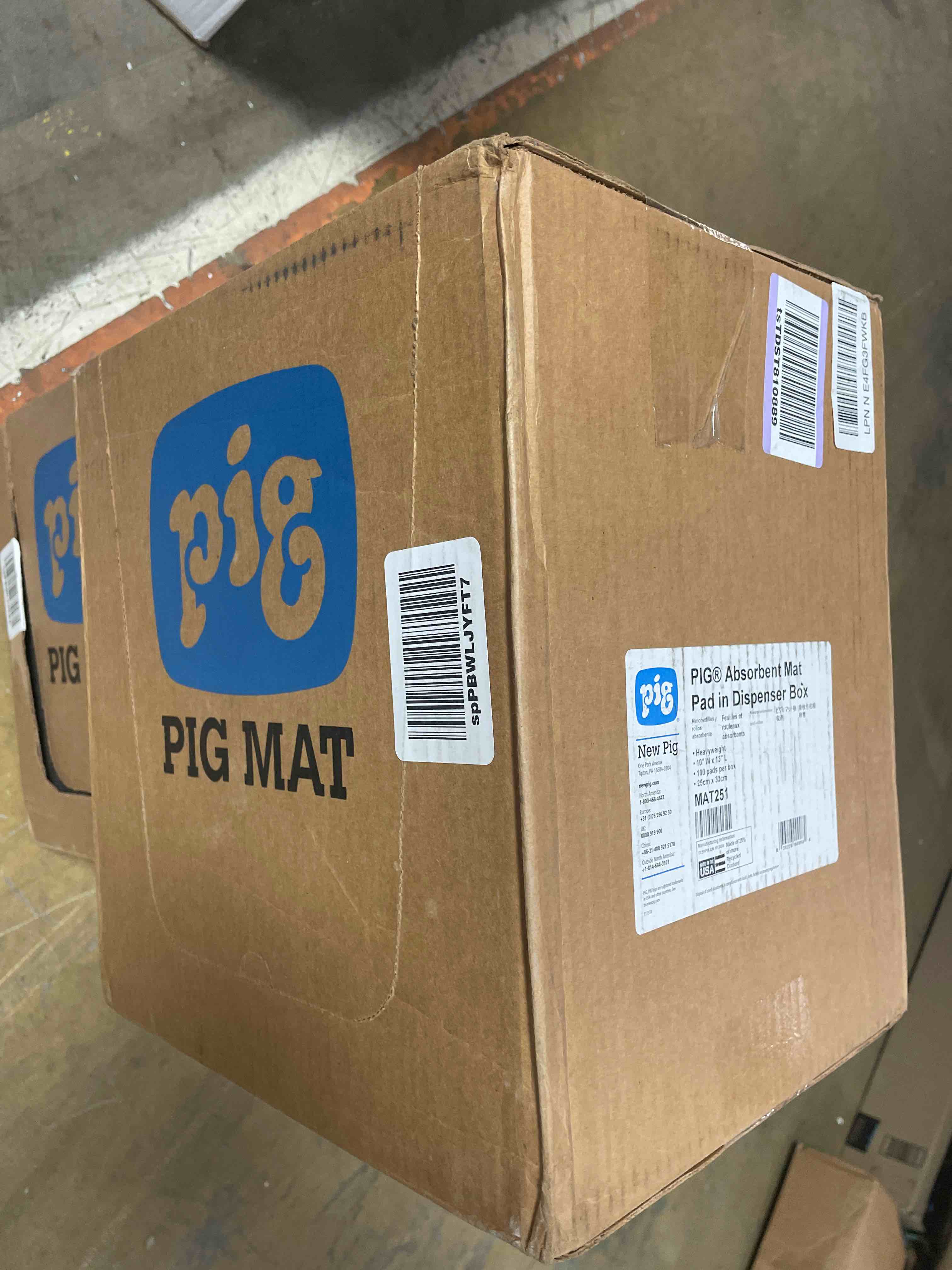 https://s3.amazonaws.com/lotting-images-prod/phillipi/RED6544181_1721672928249.jpeg