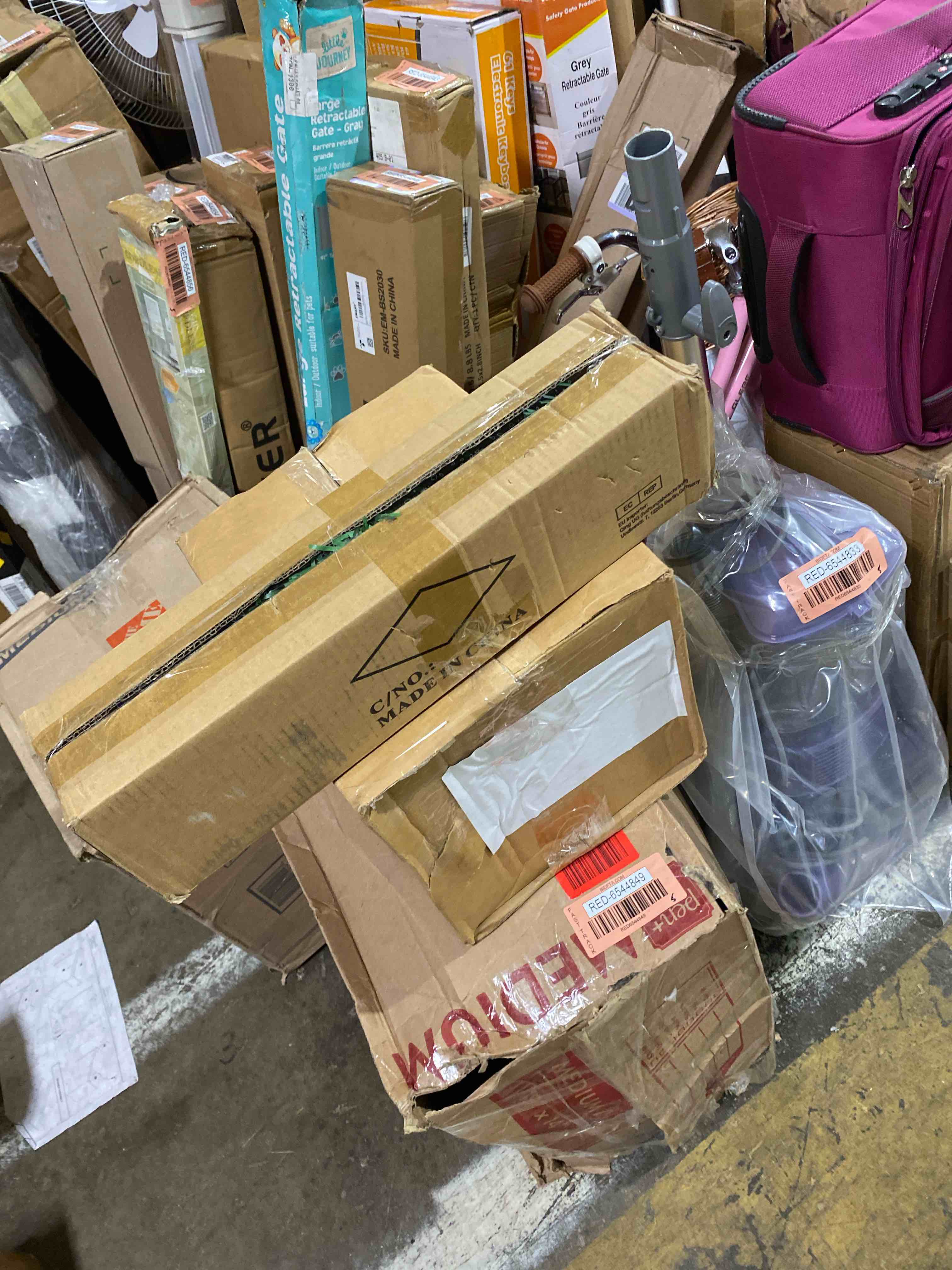 https://s3.amazonaws.com/lotting-images-prod/phillipi/RED6544867_1722282860575.jpeg