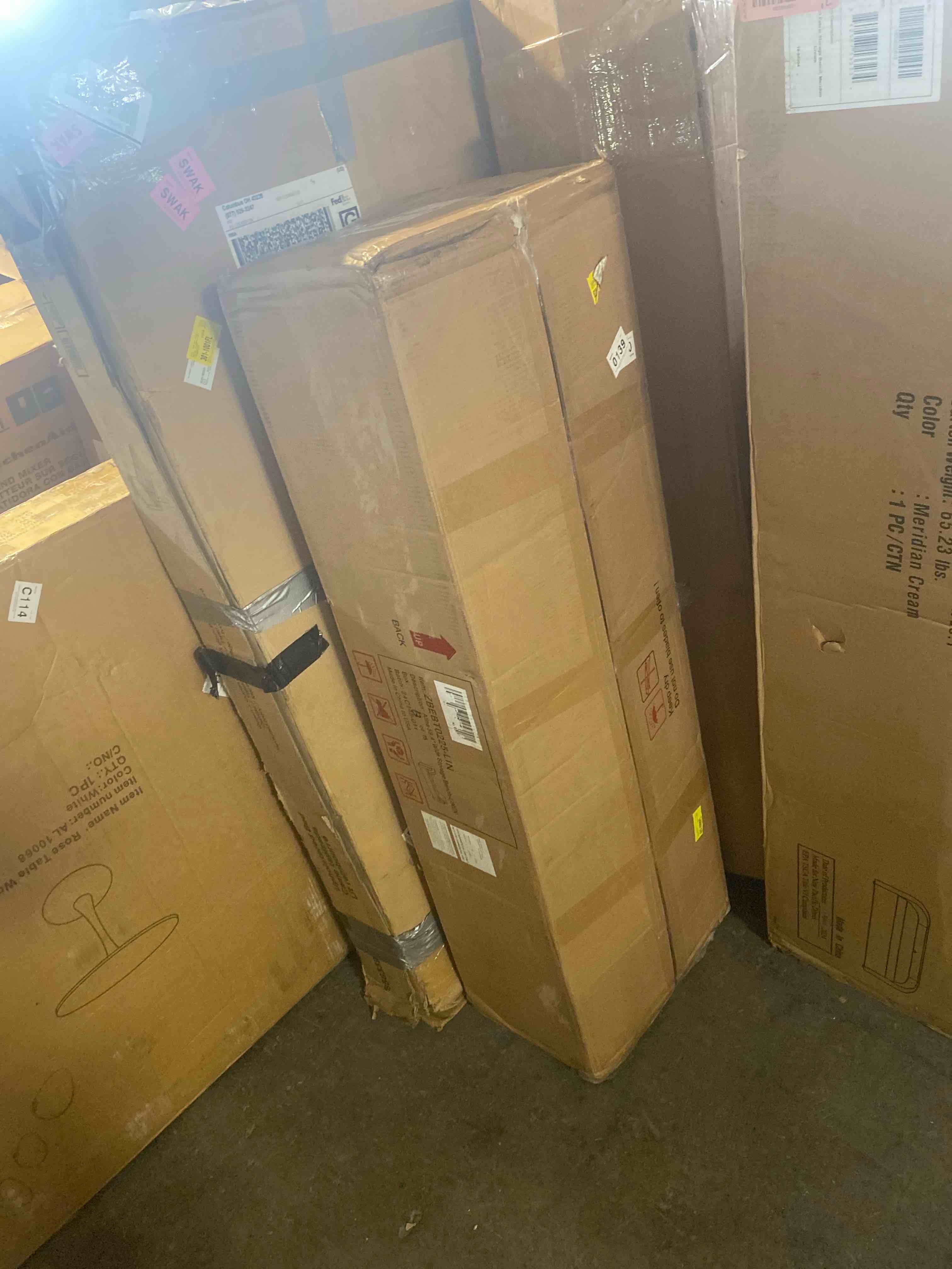 https://s3.amazonaws.com/lotting-images-prod/phillipi/RED6546818_1723491245483.jpeg