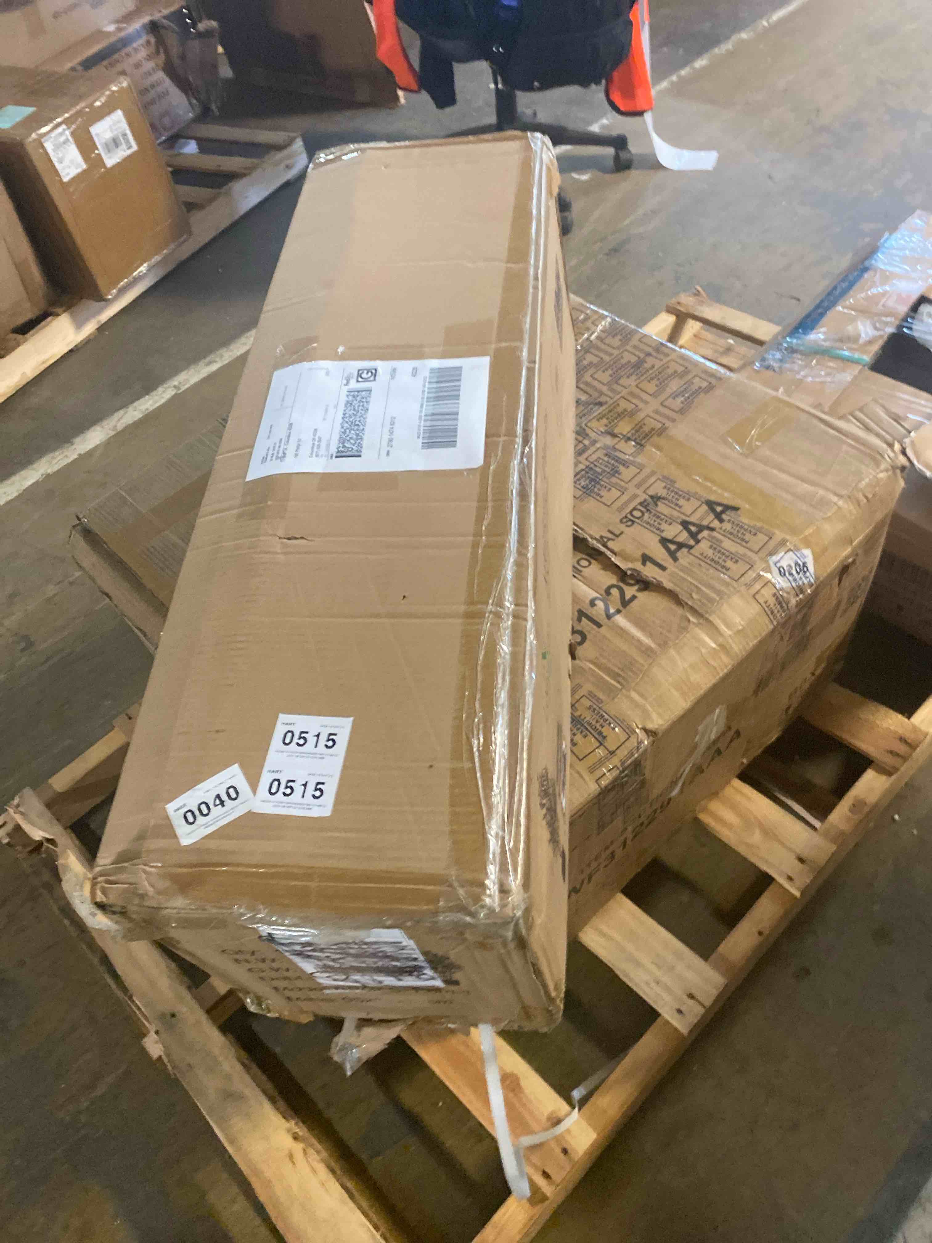 https://s3.amazonaws.com/lotting-images-prod/phillipi/RED6546819_1723491294236.jpeg