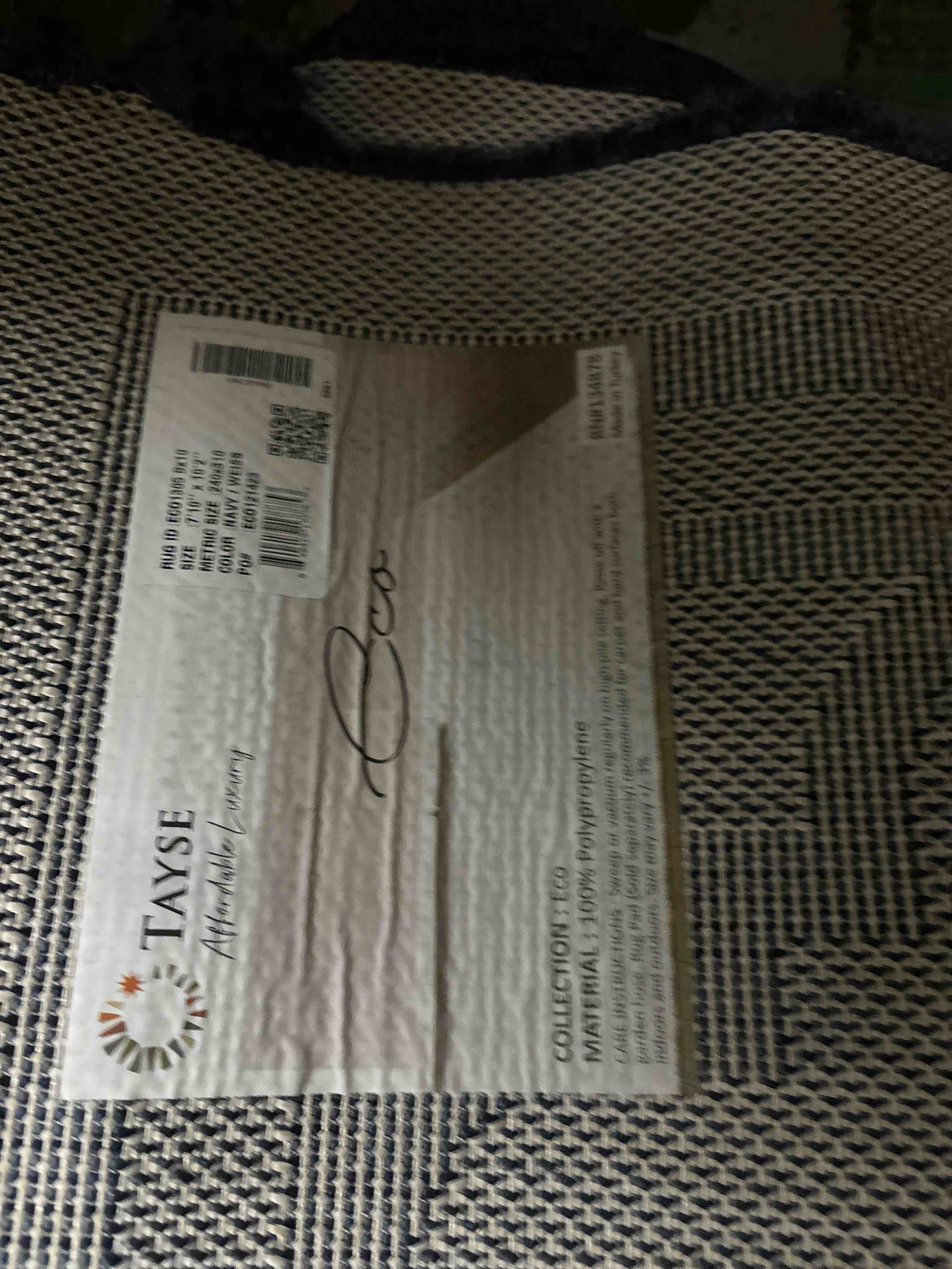 https://s3.amazonaws.com/lotting-images-prod/phillipi/RED6547184_1723744693630.jpeg