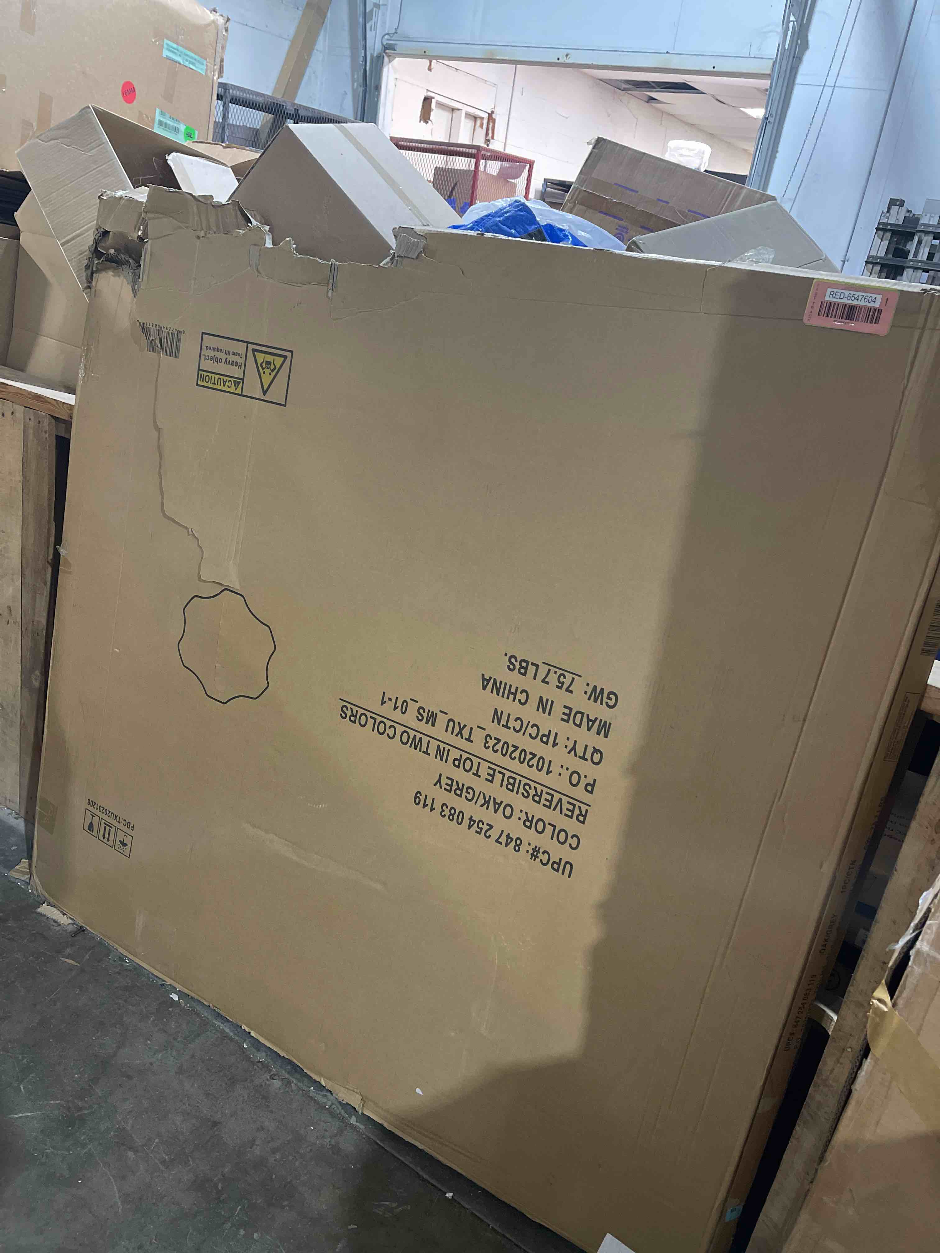 https://s3.amazonaws.com/lotting-images-prod/phillipi/RED6547604_1724091799691.jpeg