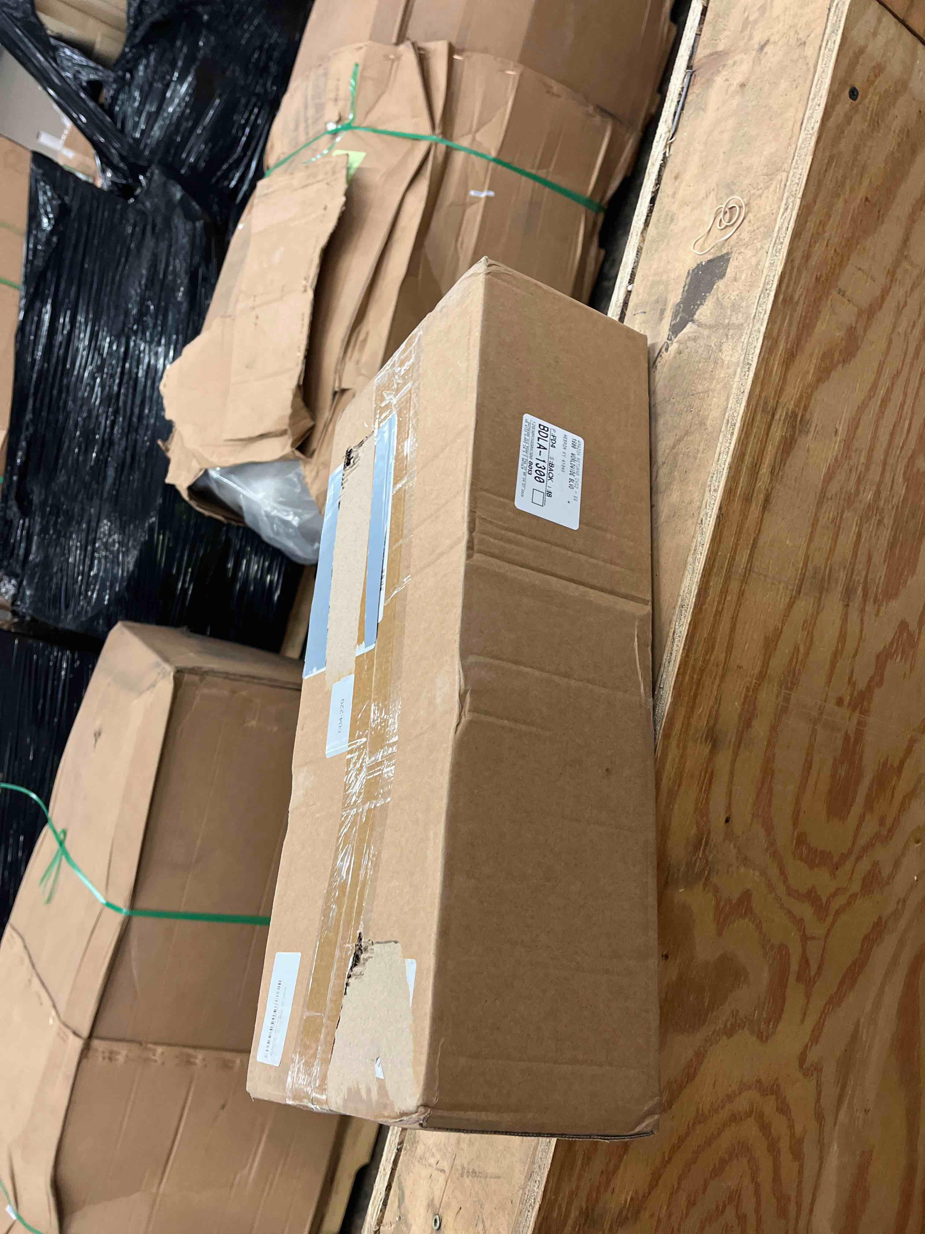 https://s3.amazonaws.com/lotting-images-prod/phillipi/RED6787958_1742252818998.jpeg