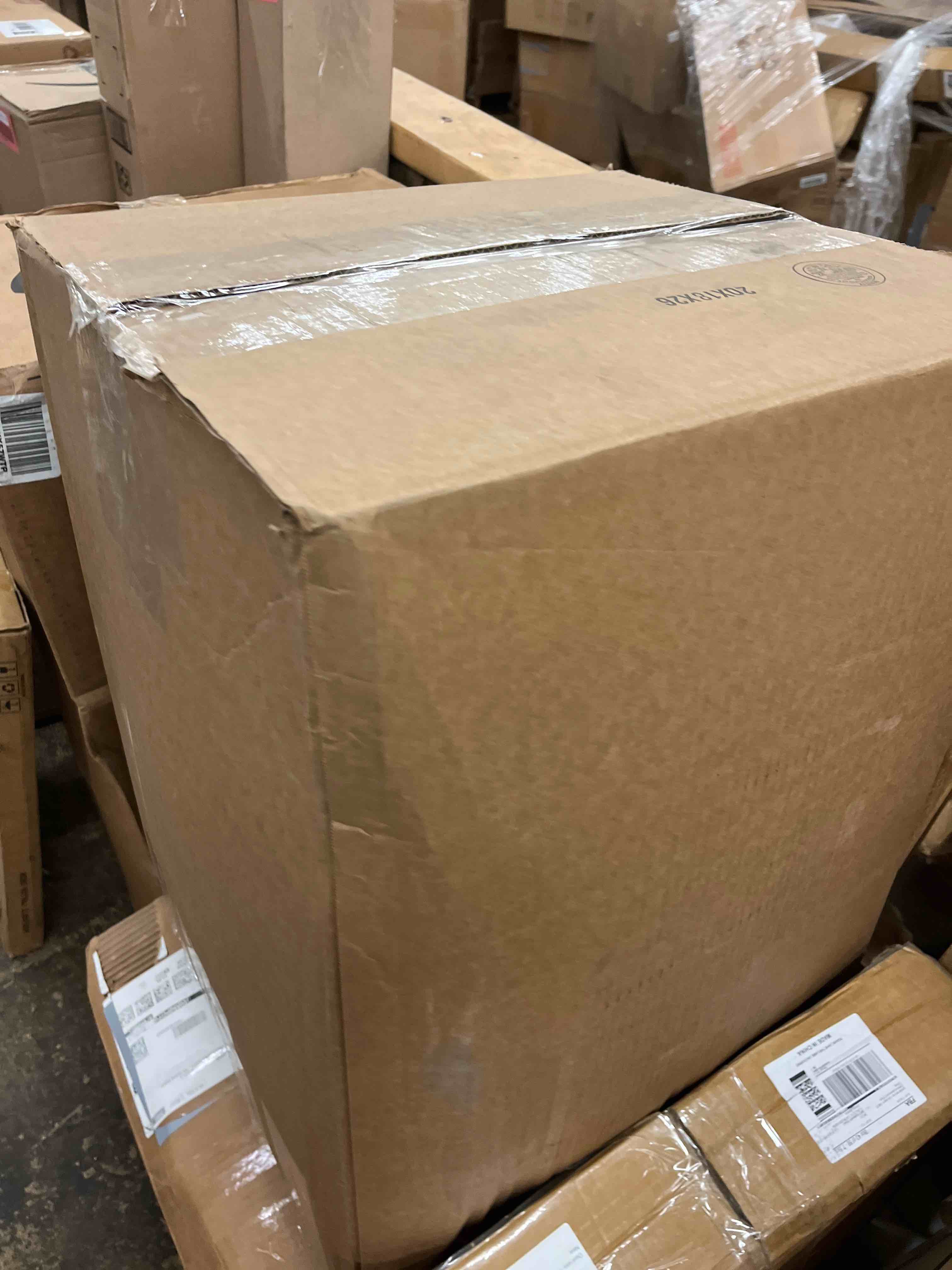 https://s3.amazonaws.com/lotting-images-prod/phillipi/RED6788007_1742252277411.jpeg