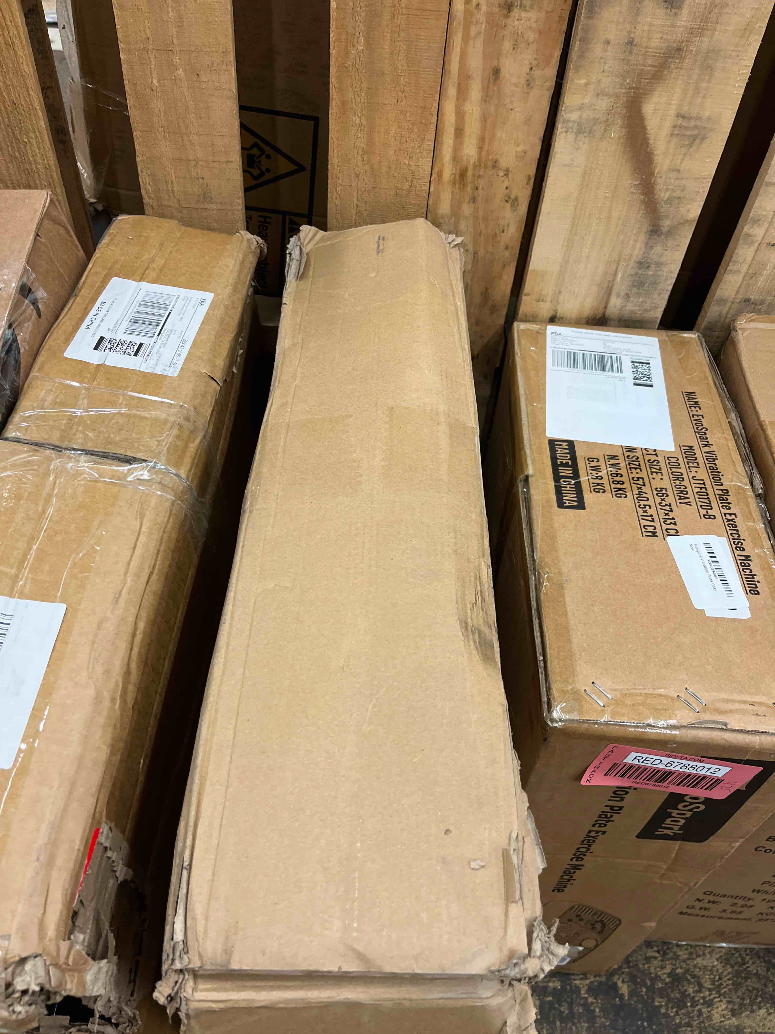 https://s3.amazonaws.com/lotting-images-prod/phillipi/RED6788008_1742252004532.jpeg
