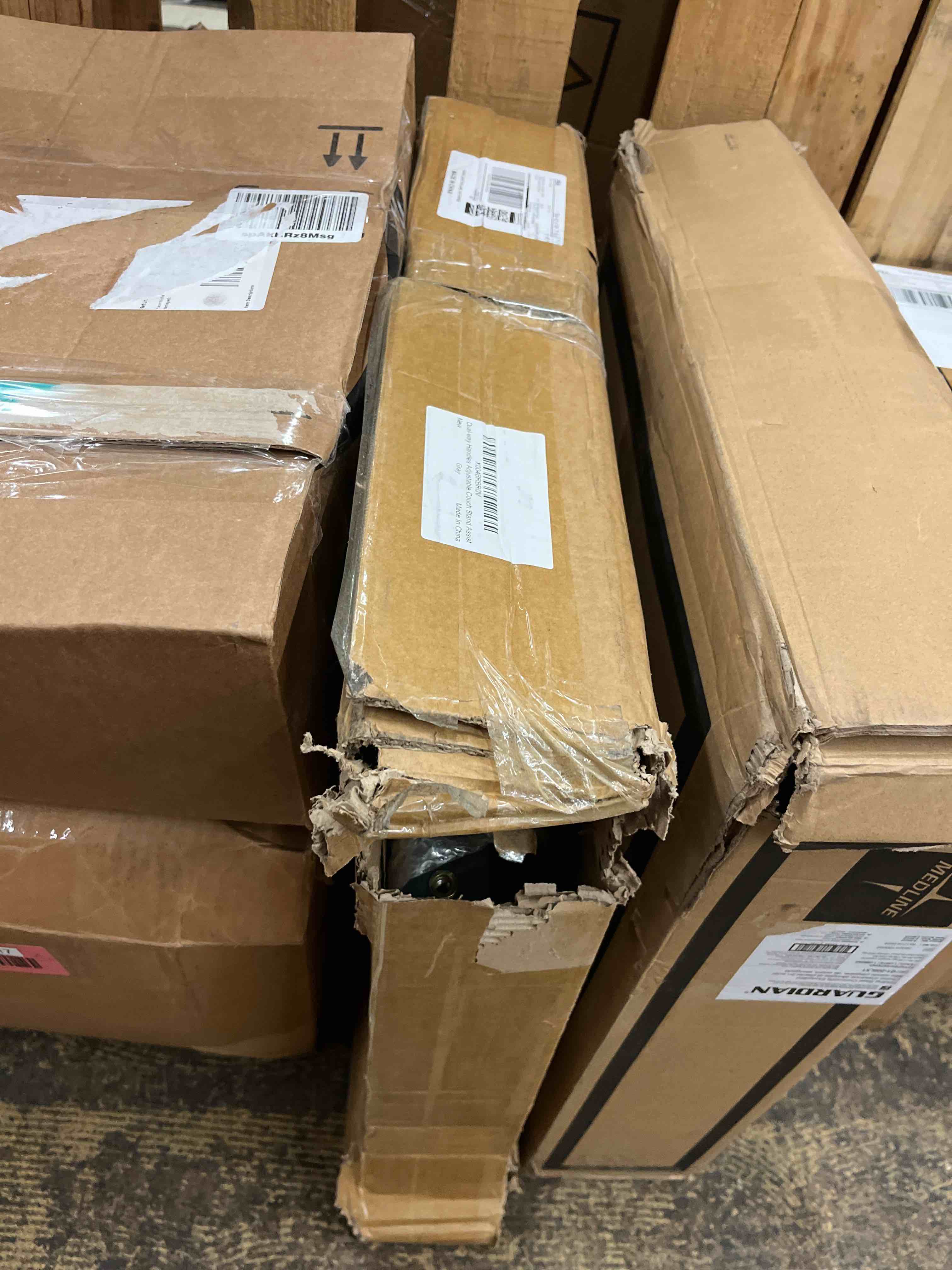 https://s3.amazonaws.com/lotting-images-prod/phillipi/RED6788009_1742251974437.jpeg