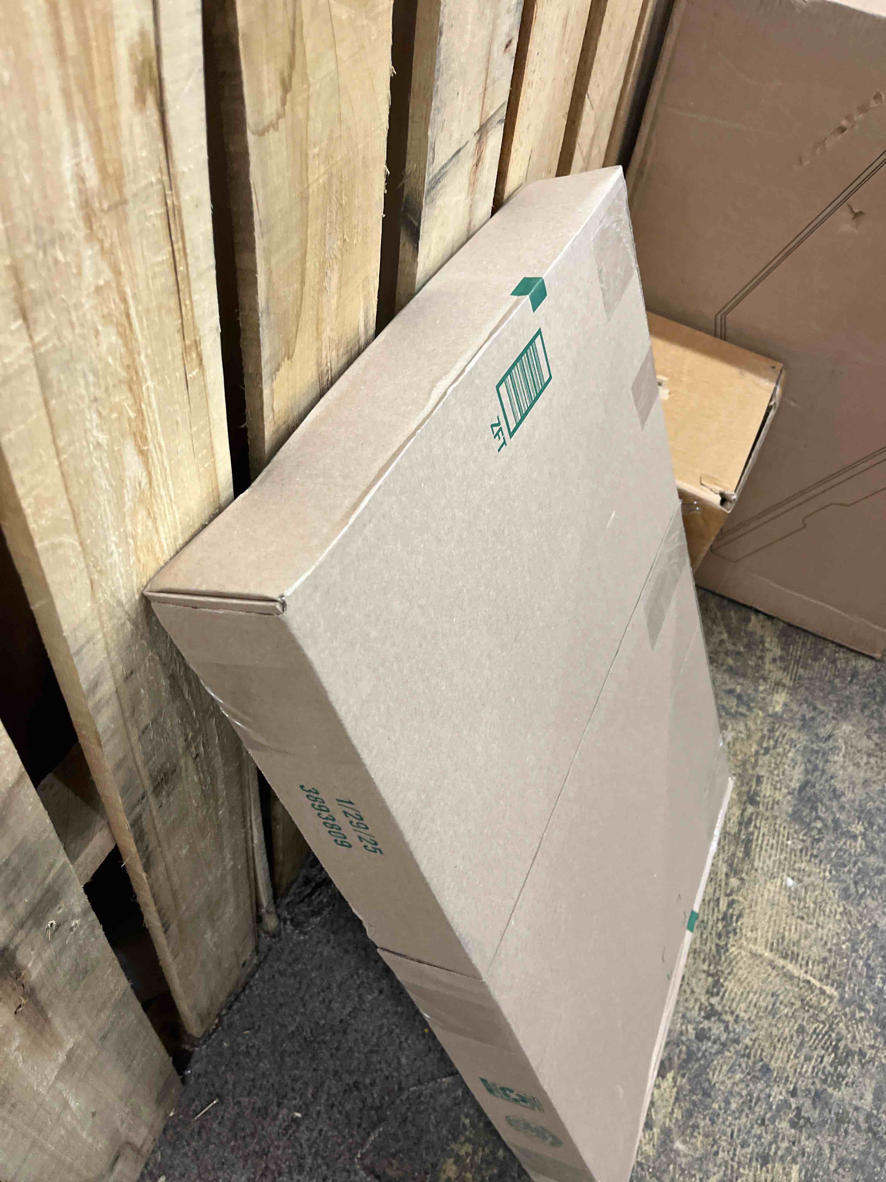 https://s3.amazonaws.com/lotting-images-prod/phillipi/RED6788022_1742247581907.jpeg