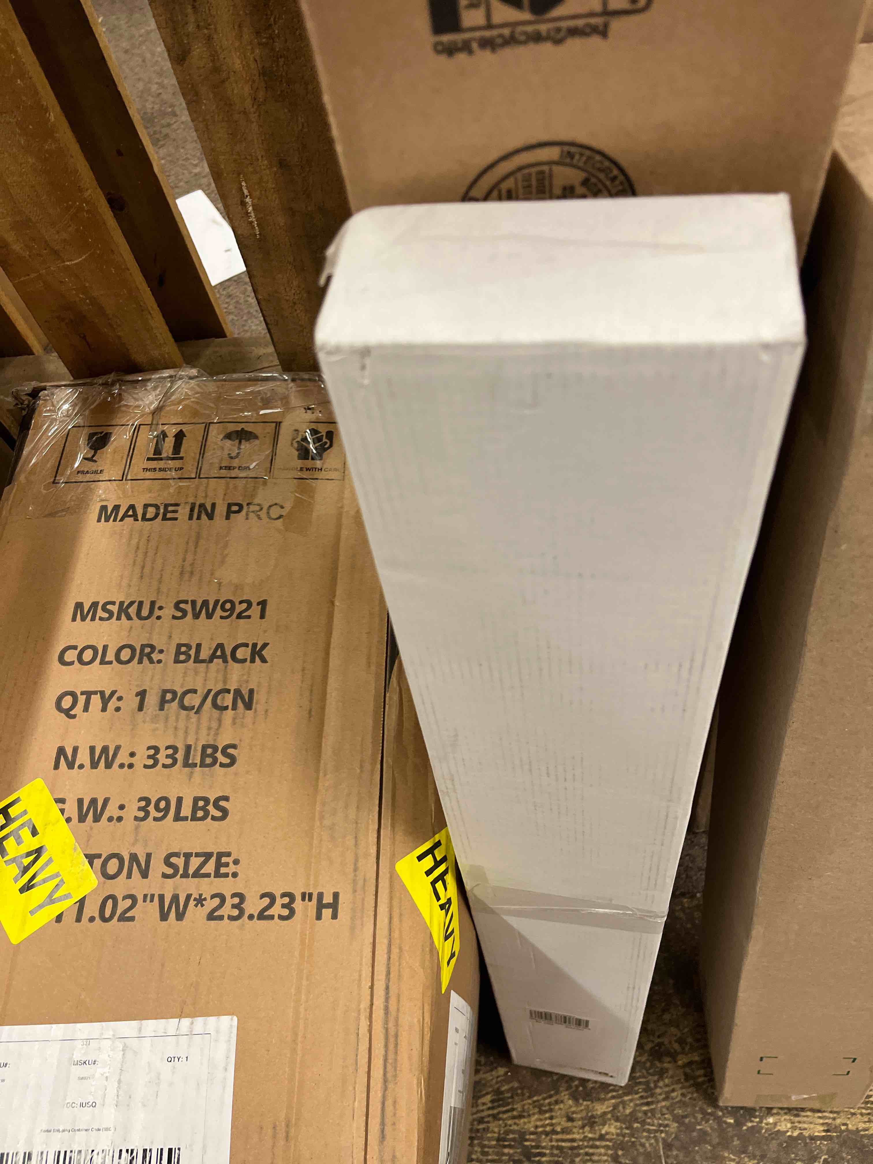 https://s3.amazonaws.com/lotting-images-prod/phillipi/RED6788033_1742250438119.jpeg