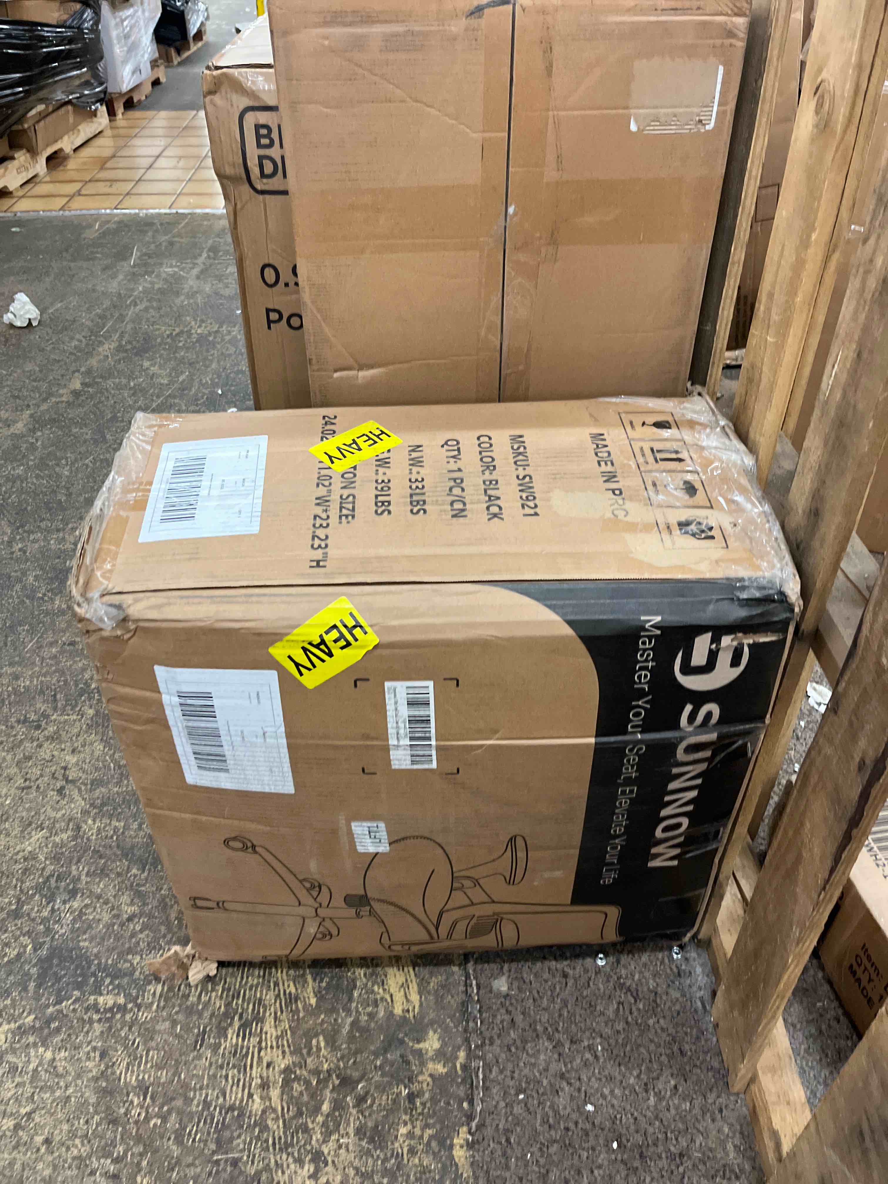 https://s3.amazonaws.com/lotting-images-prod/phillipi/RED6788036_1742248769216.jpeg
