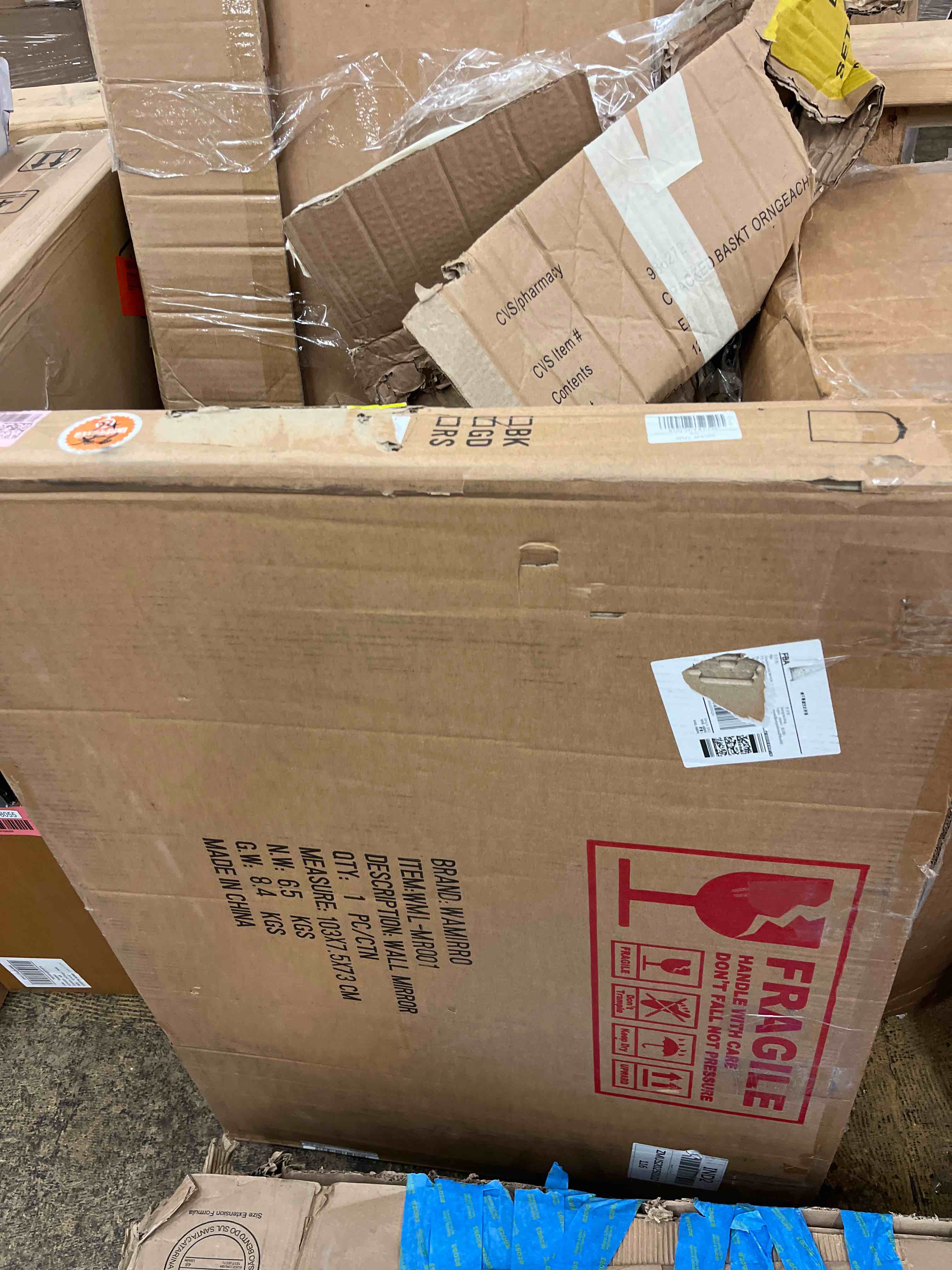 https://s3.amazonaws.com/lotting-images-prod/phillipi/RED6788041_1742246095073.jpeg