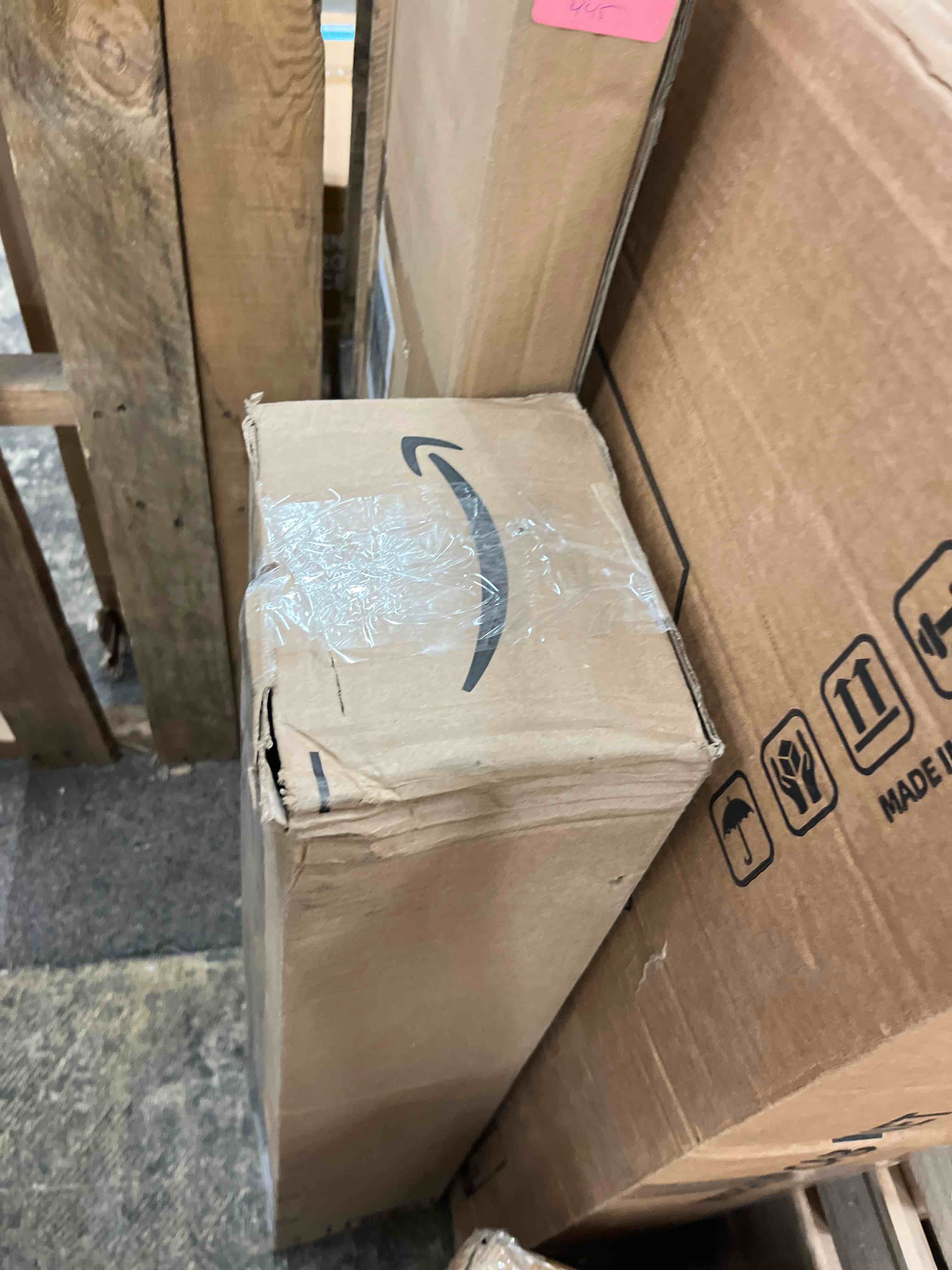 https://s3.amazonaws.com/lotting-images-prod/phillipi/RED6788336_1742471629409.jpeg