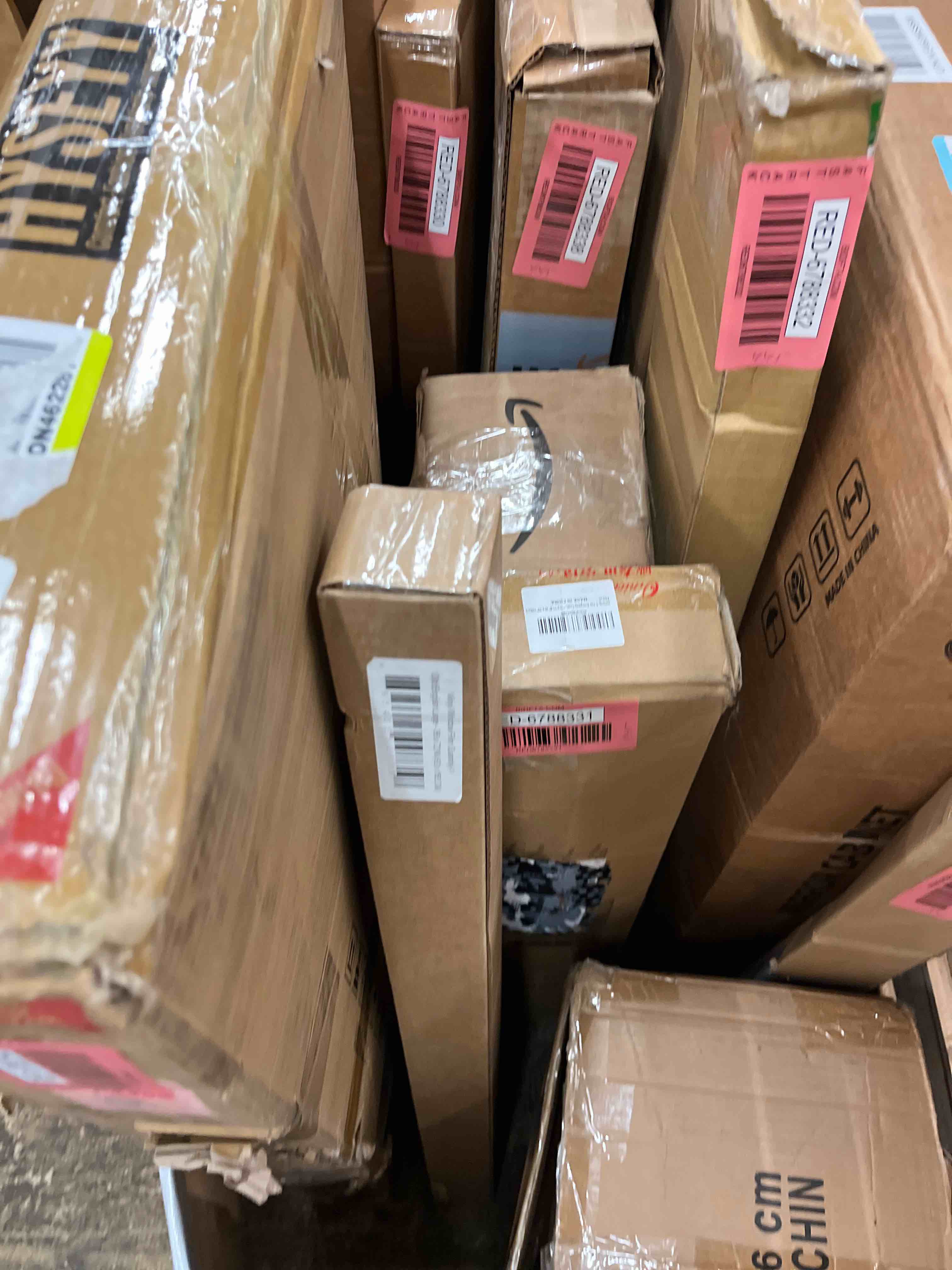 https://s3.amazonaws.com/lotting-images-prod/phillipi/RED6788339_1742472549210.jpeg