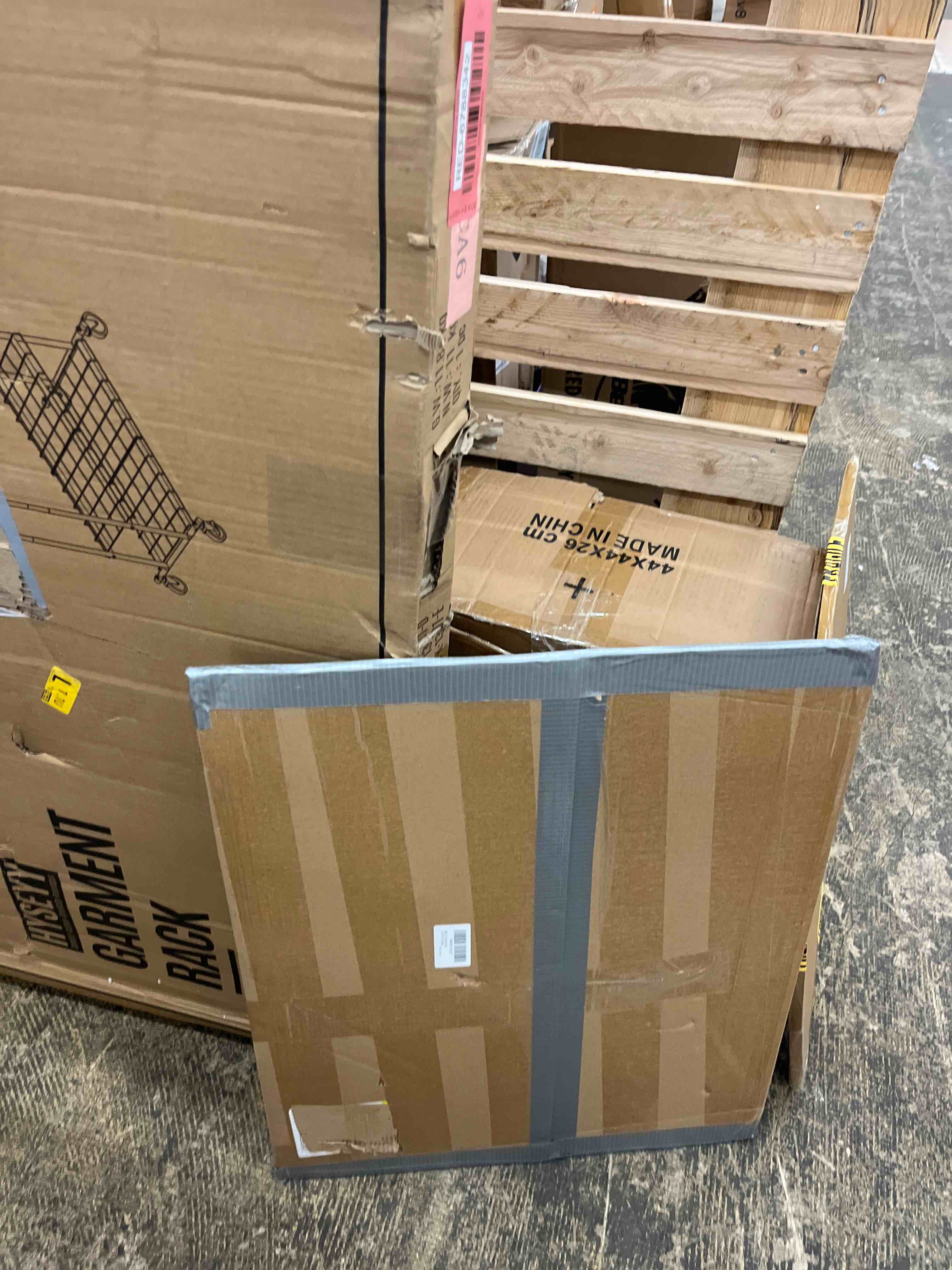 https://s3.amazonaws.com/lotting-images-prod/phillipi/RED6788340_1742472506310.jpeg