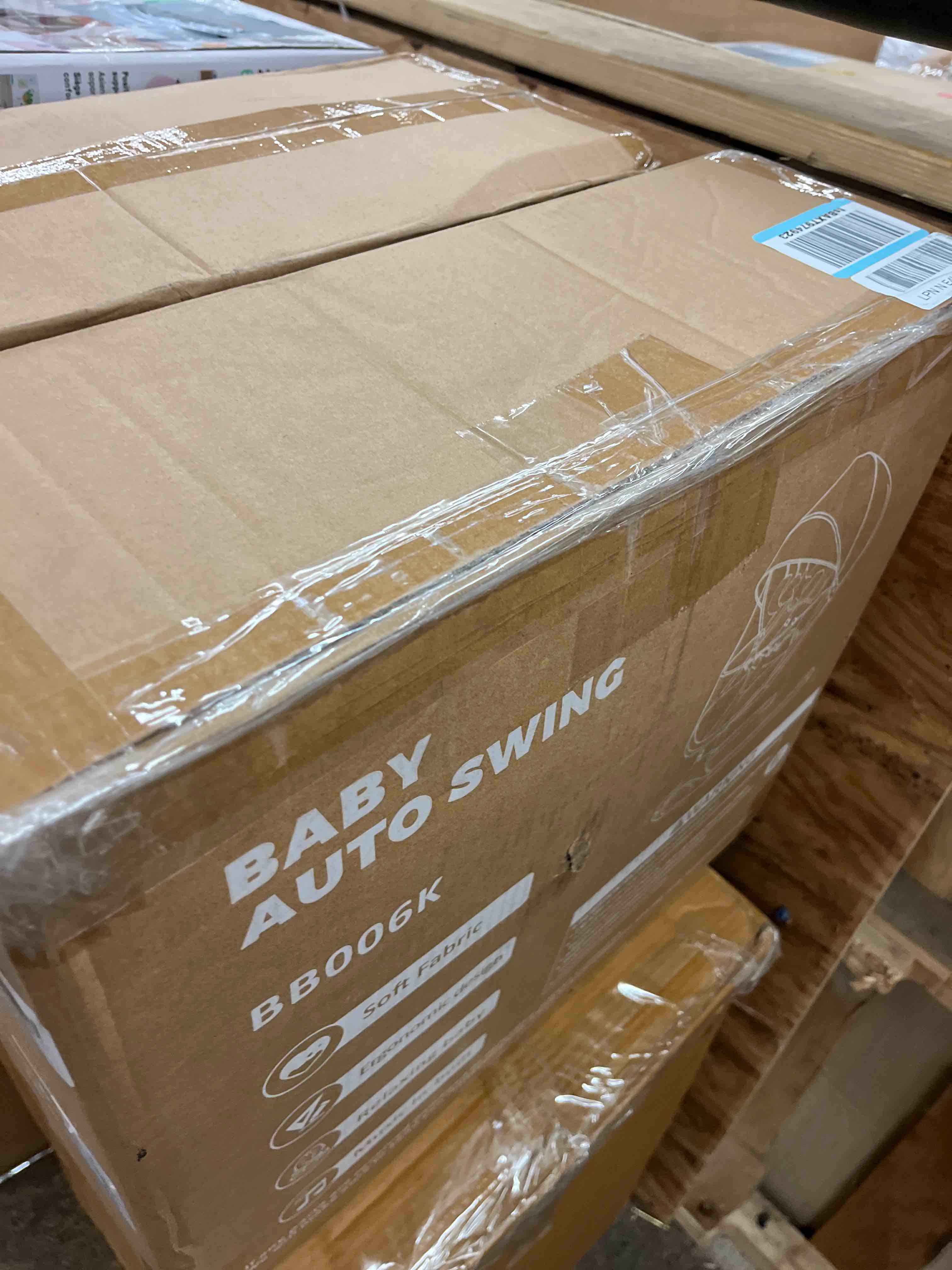 https://s3.amazonaws.com/lotting-images-prod/phillipi/RED6788968_1743070287594.jpeg