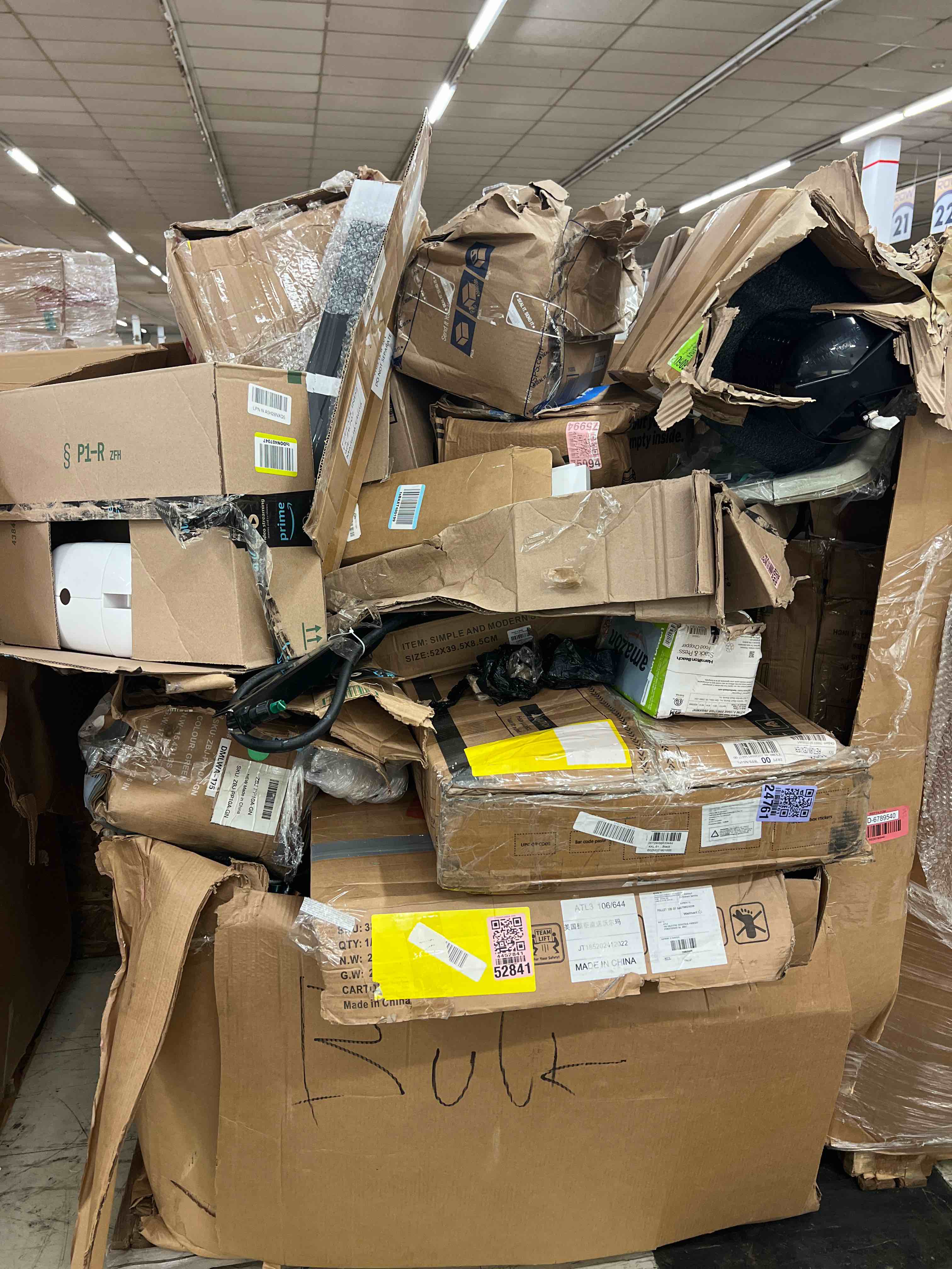https://s3.amazonaws.com/lotting-images-prod/phillipi/RED6789540_1752092765737.jpeg