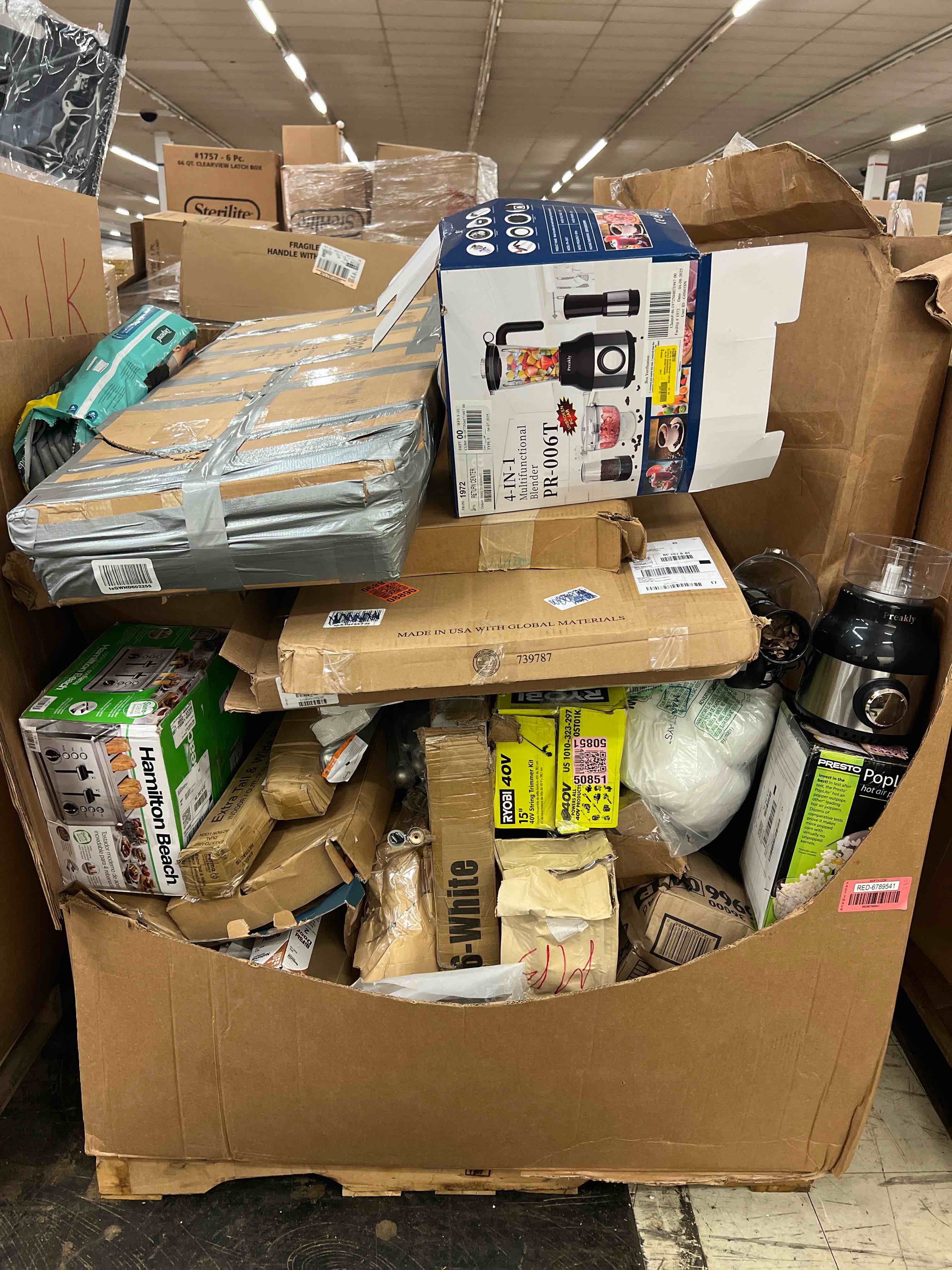 https://s3.amazonaws.com/lotting-images-prod/phillipi/RED6789541_1752092636439.jpeg